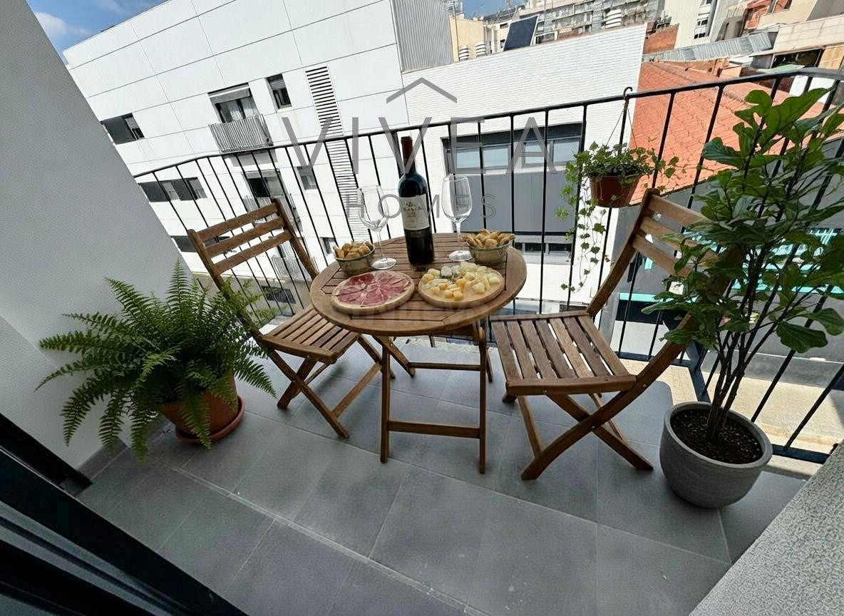 Ático dúplex 3 dormitorios  + 2 baños (2 terrazas de 10m2 y  - foto 4