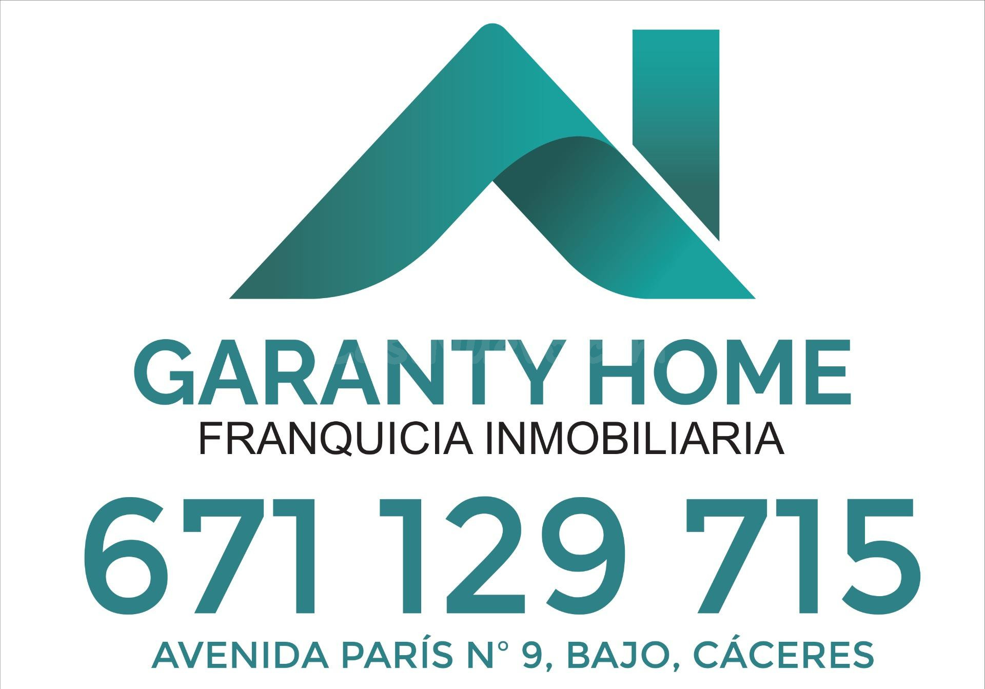 Local comercial 90m² en alquiler - LA CAÑADA