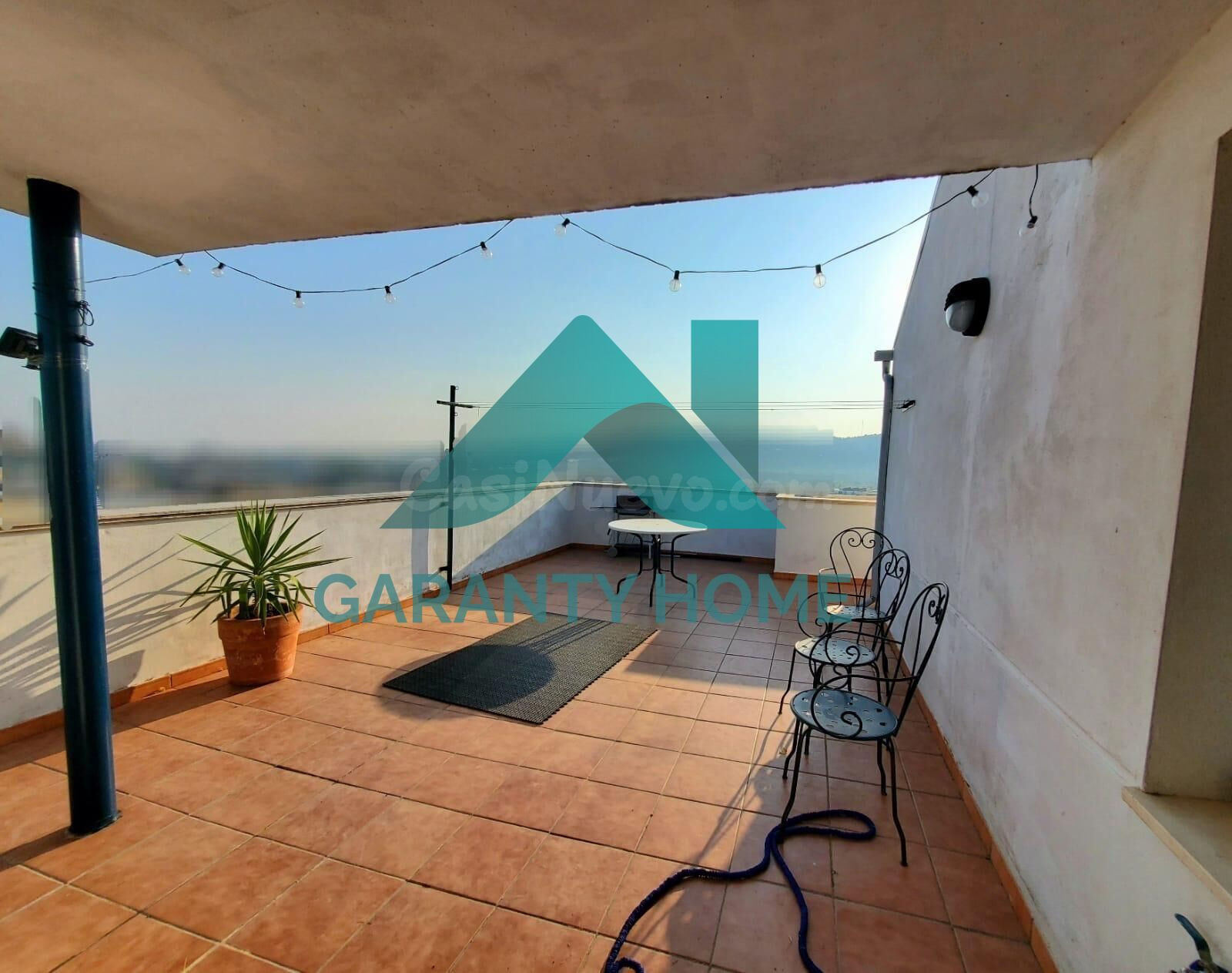 ¡SE VENDE ÁTICO DÚPLEX CON TERRAZA!