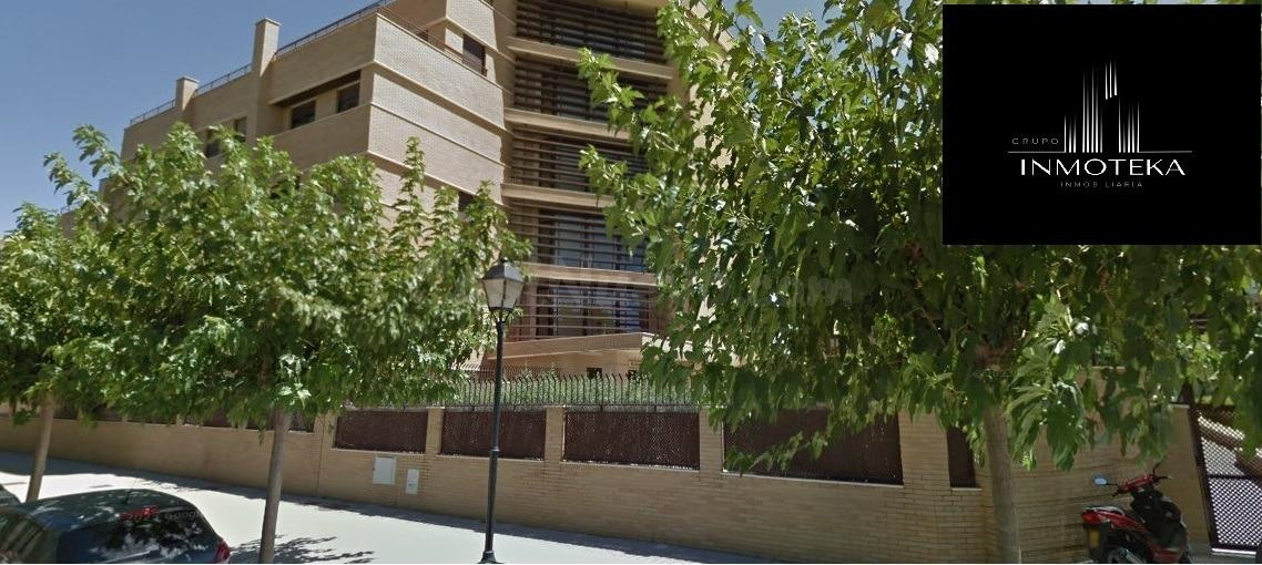 REF: C002 GRUPO INMOTEKA INMOBILIARIA VENDE PLAZA DE GARAJE ZONA UNIVERSIDAD/CAMPUS