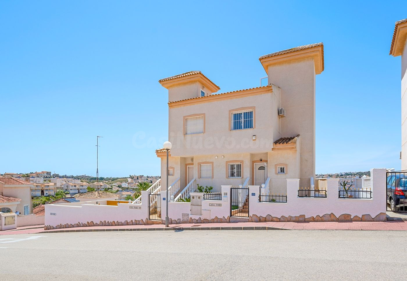 Adosado 3 habitaciones 105m² en venta - DOÑA PEPA