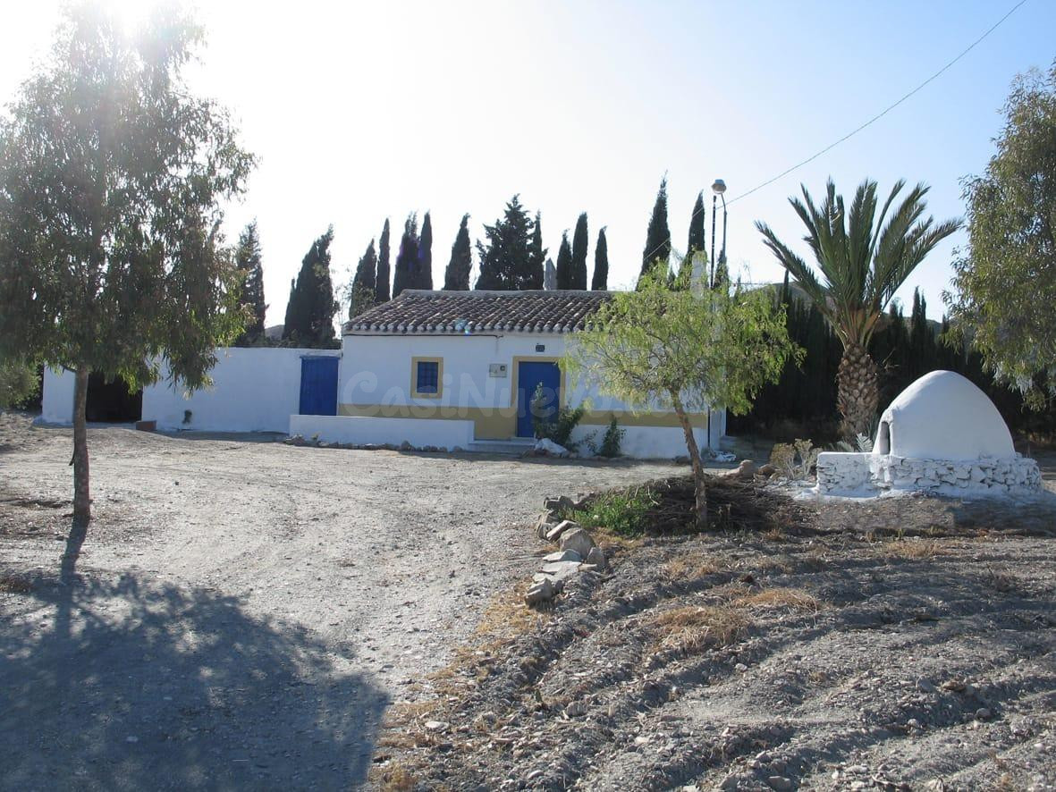 Casa de Campo con tres dormitorios en el Esparragal de Puerto Lumbreras