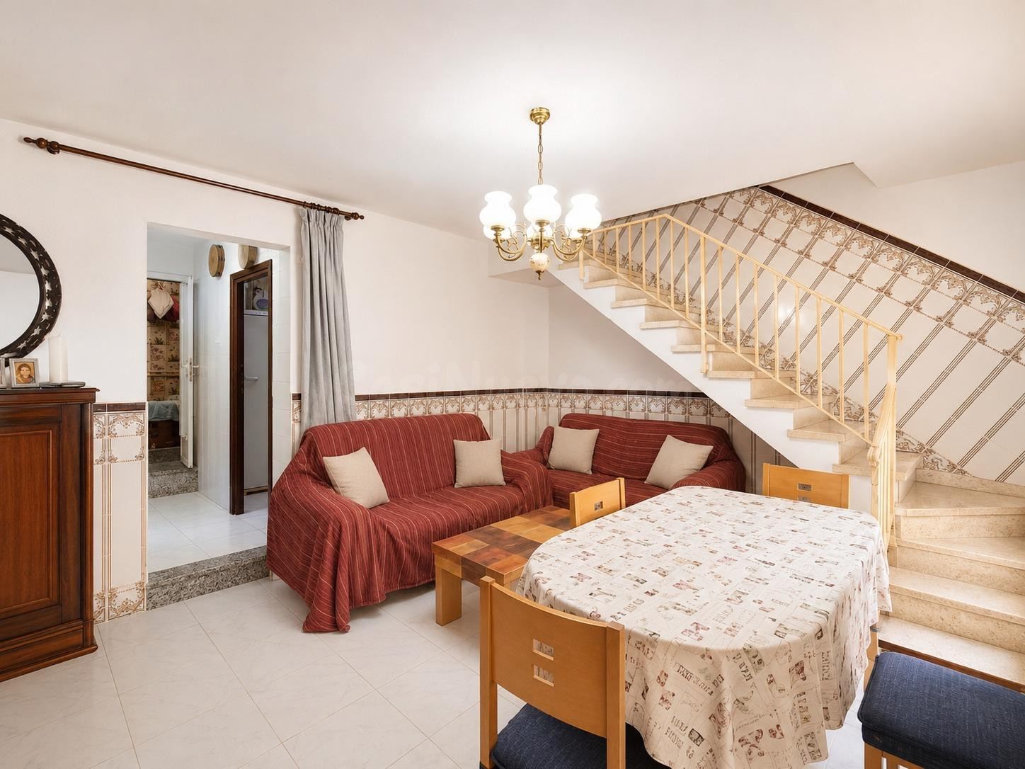 Casa con terraza solárium a 200 metros de la playa en Paseo Parra