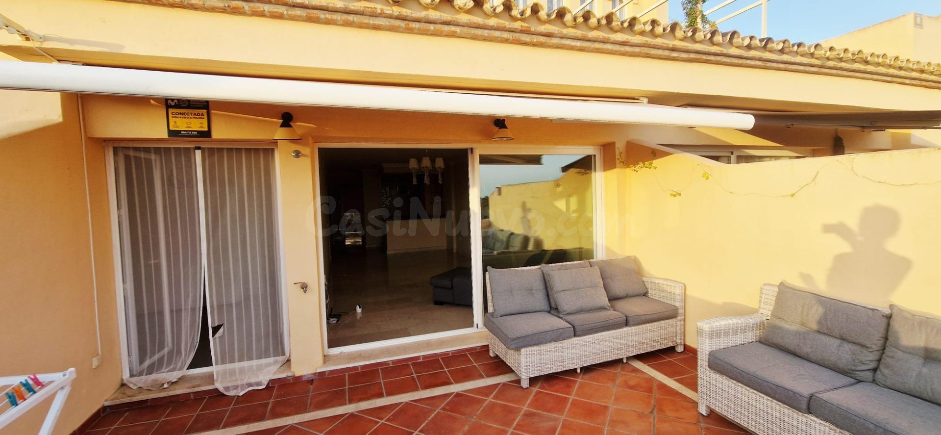Venta de piso  2 habitaciones con vistas en Elviria- Marbella