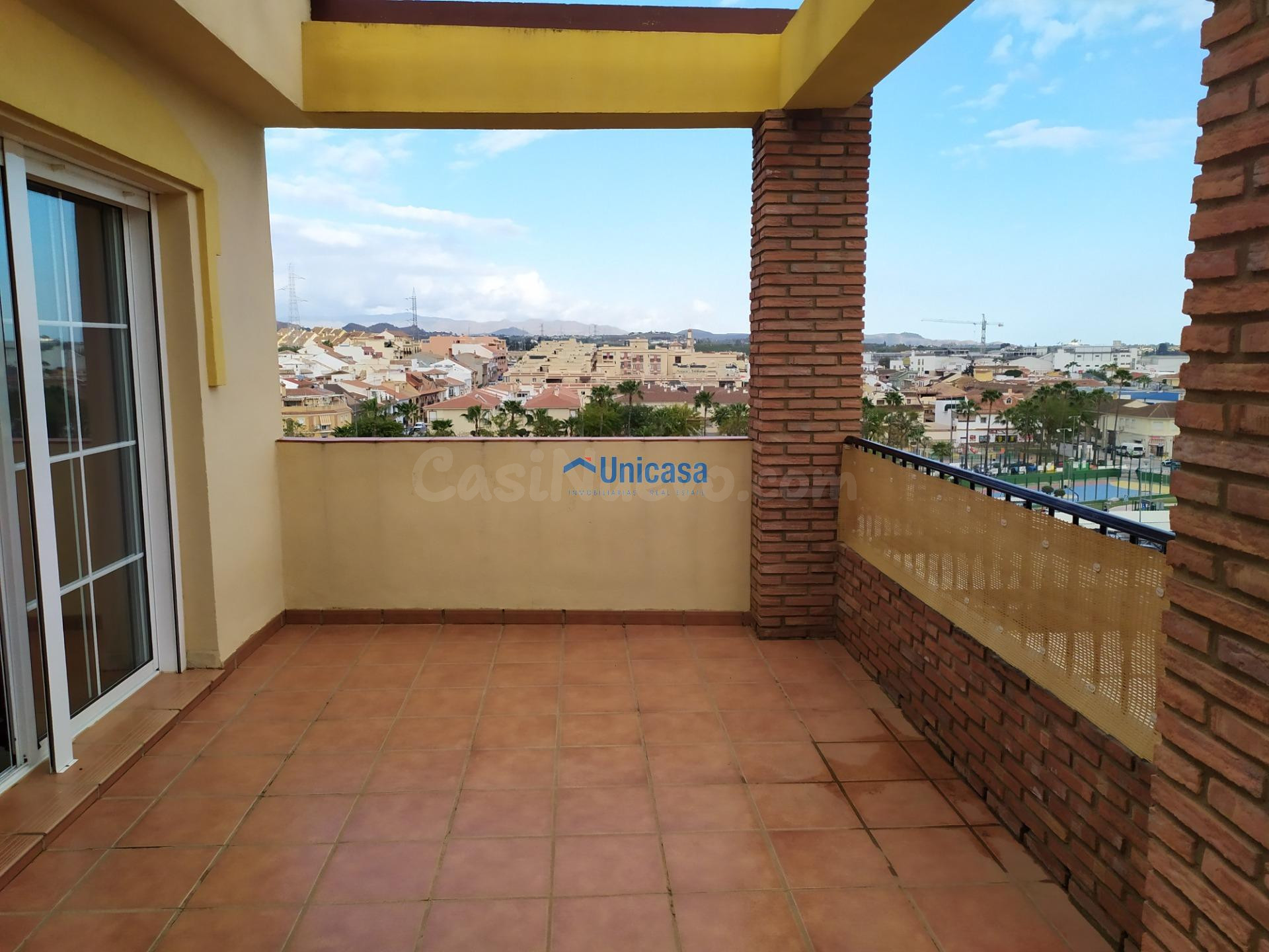¡Atención, parejas jóvenes y solteros con ganas de su propio espacio!