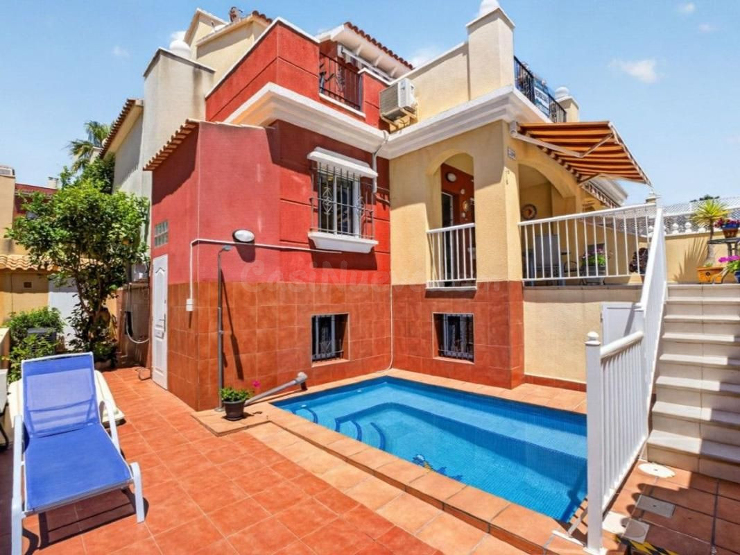 Casa 4 habitaciones 129m² en venta - Torreblanca