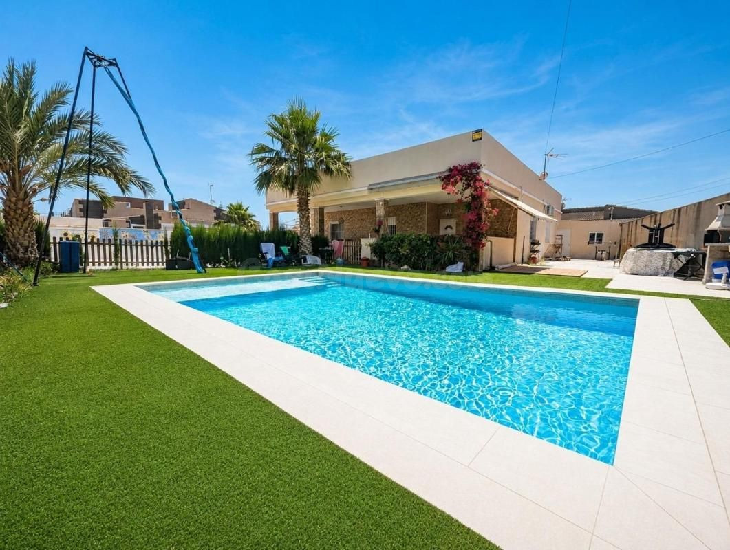 Casa 3 habitaciones 130m² en venta - La Siesta - El Salado - Torreta