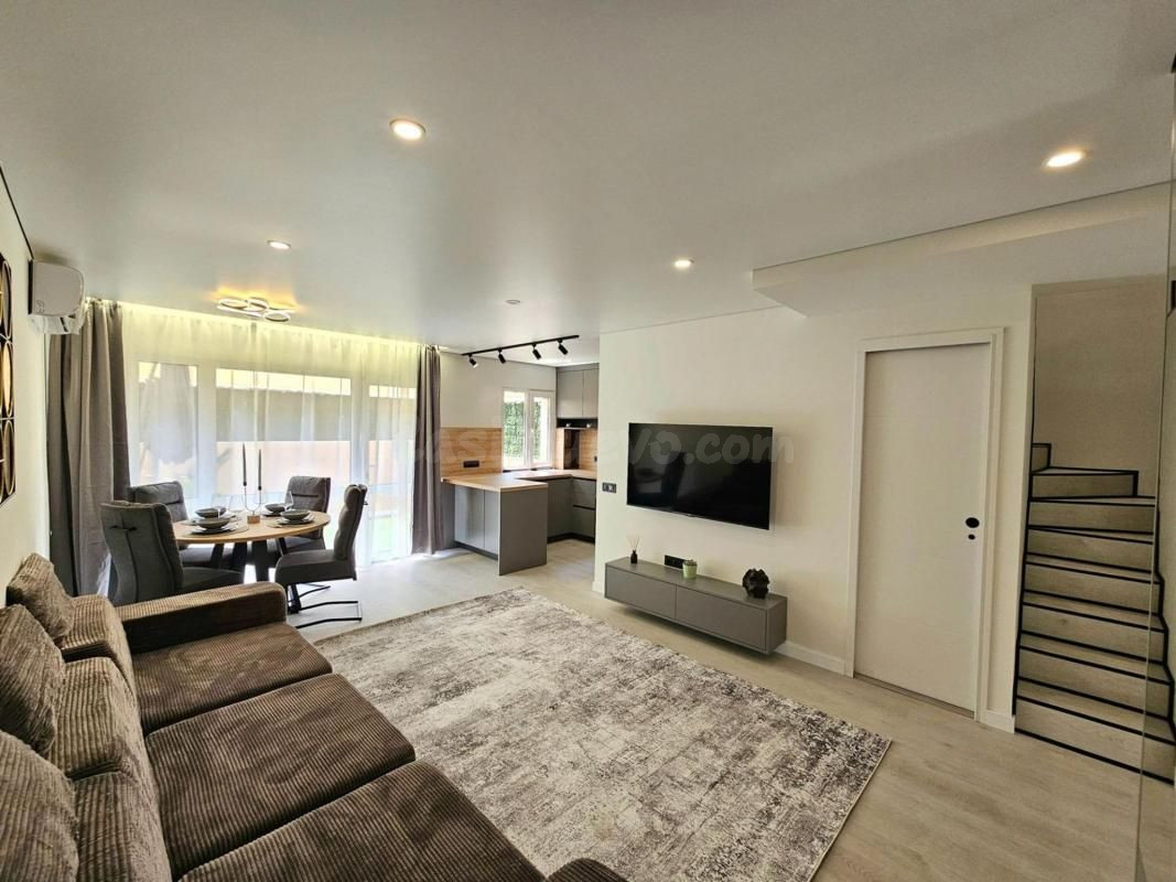 Villa 3 habitaciones 105m² en venta - Los Europeos
