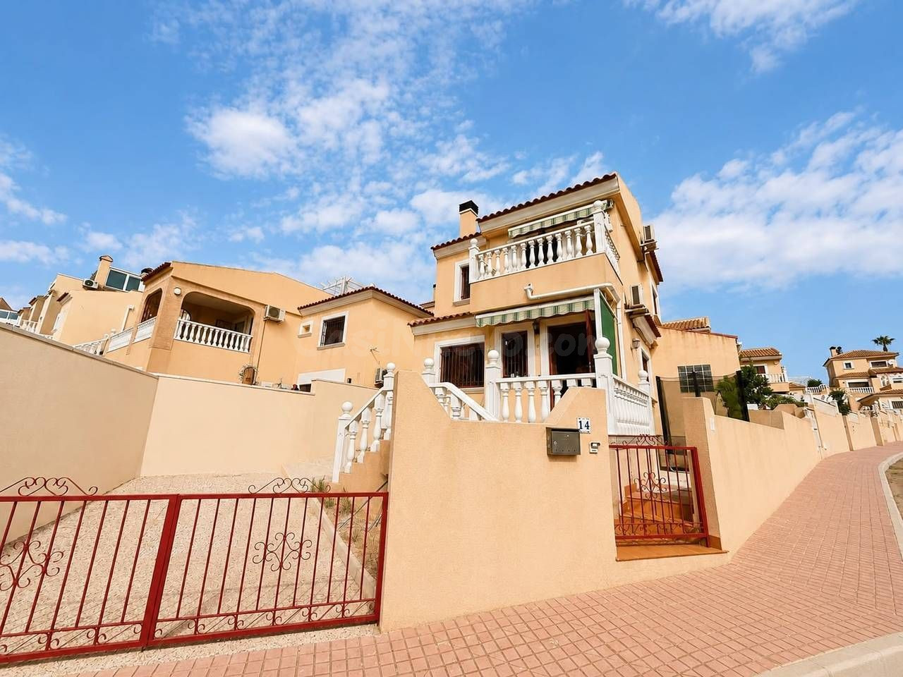 Villa 2 habitaciones 77m² en venta - Las Filipinas