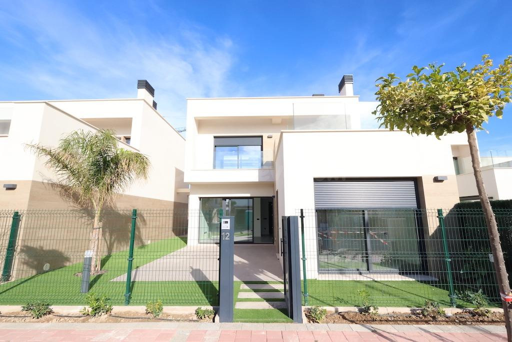 Villa 3 habitaciones 135m² en venta - Dolores de Pacheco-Santa Rosalía