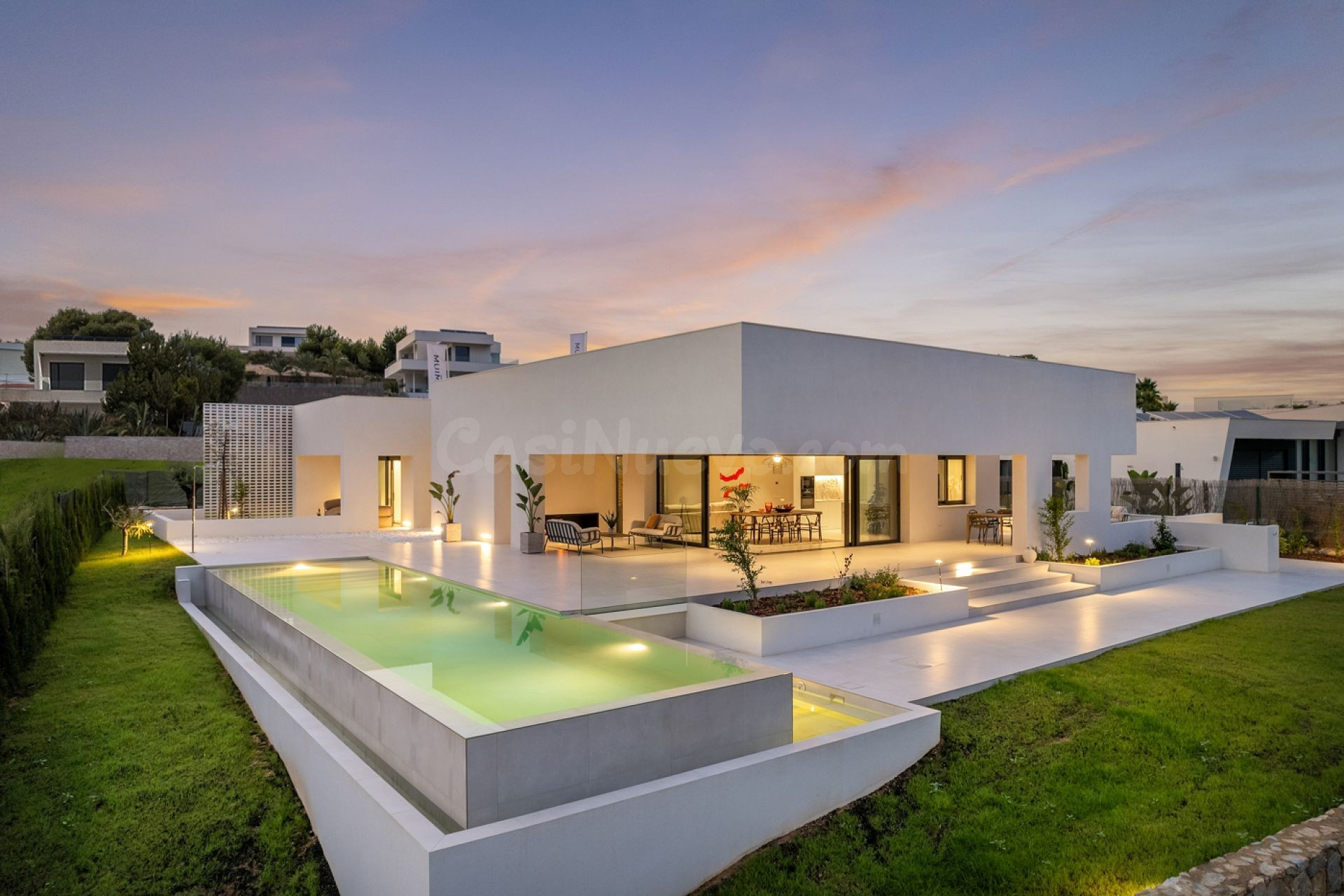 Villa 3 habitaciones 179m² en venta - Ciudad de las Comunicaciones