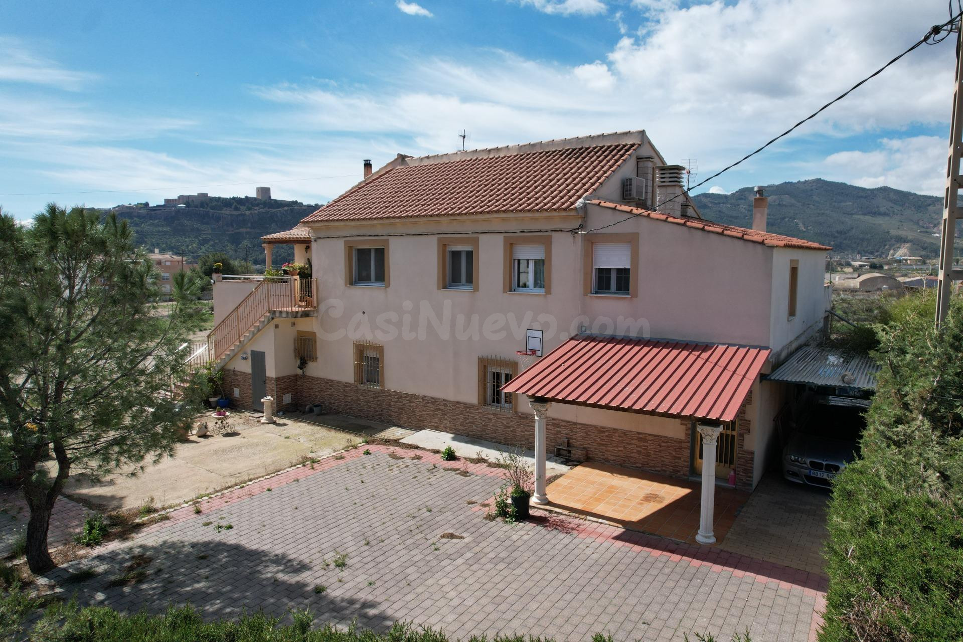 UNA CASA EN PLANTA BAJA QUE DESTACA EN TODO: ESPACIO, UBICAC - foto 4