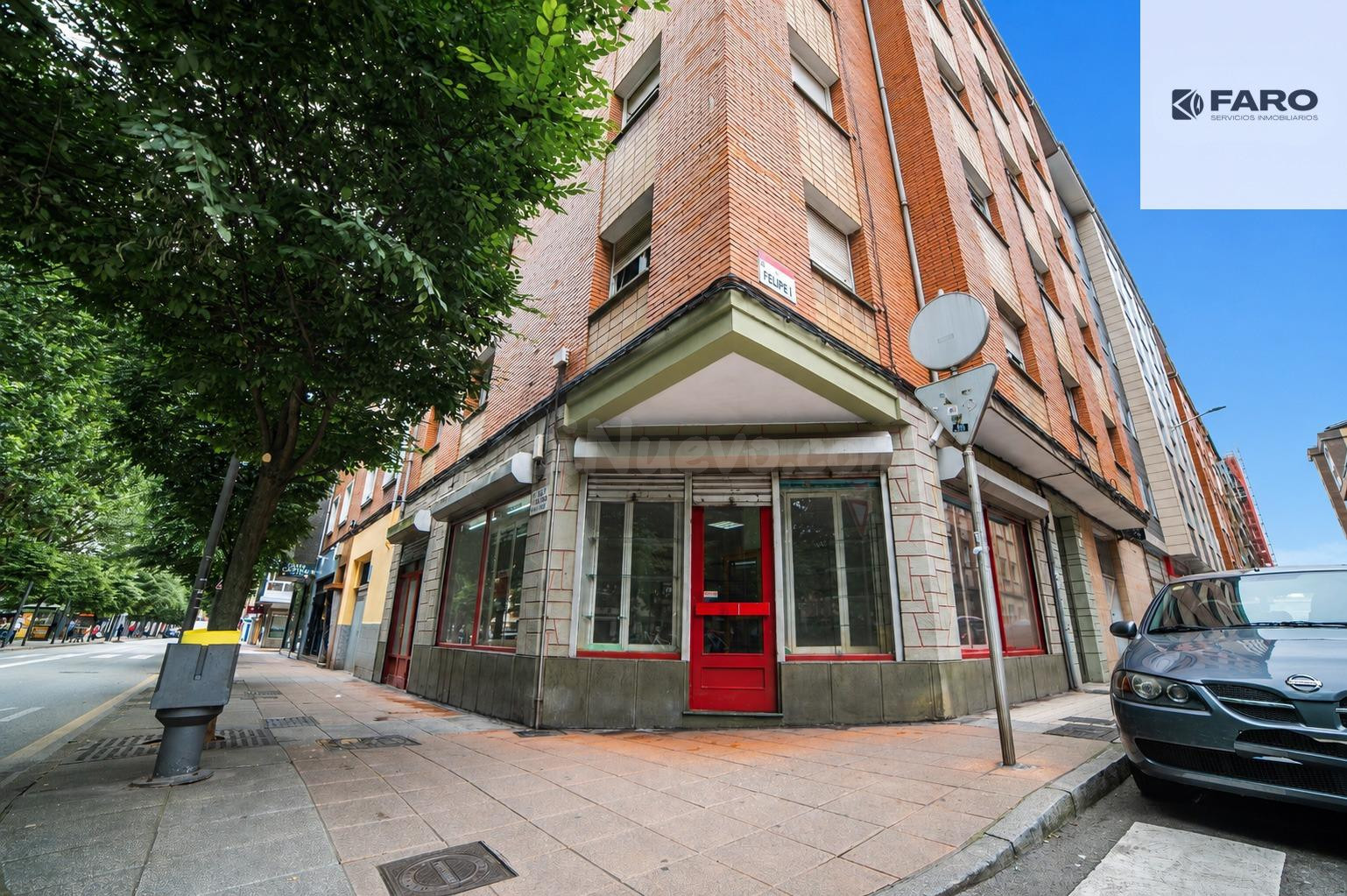 Local comercial en venta en Gijón – gran visibilidad, esquina y mucha luz natural