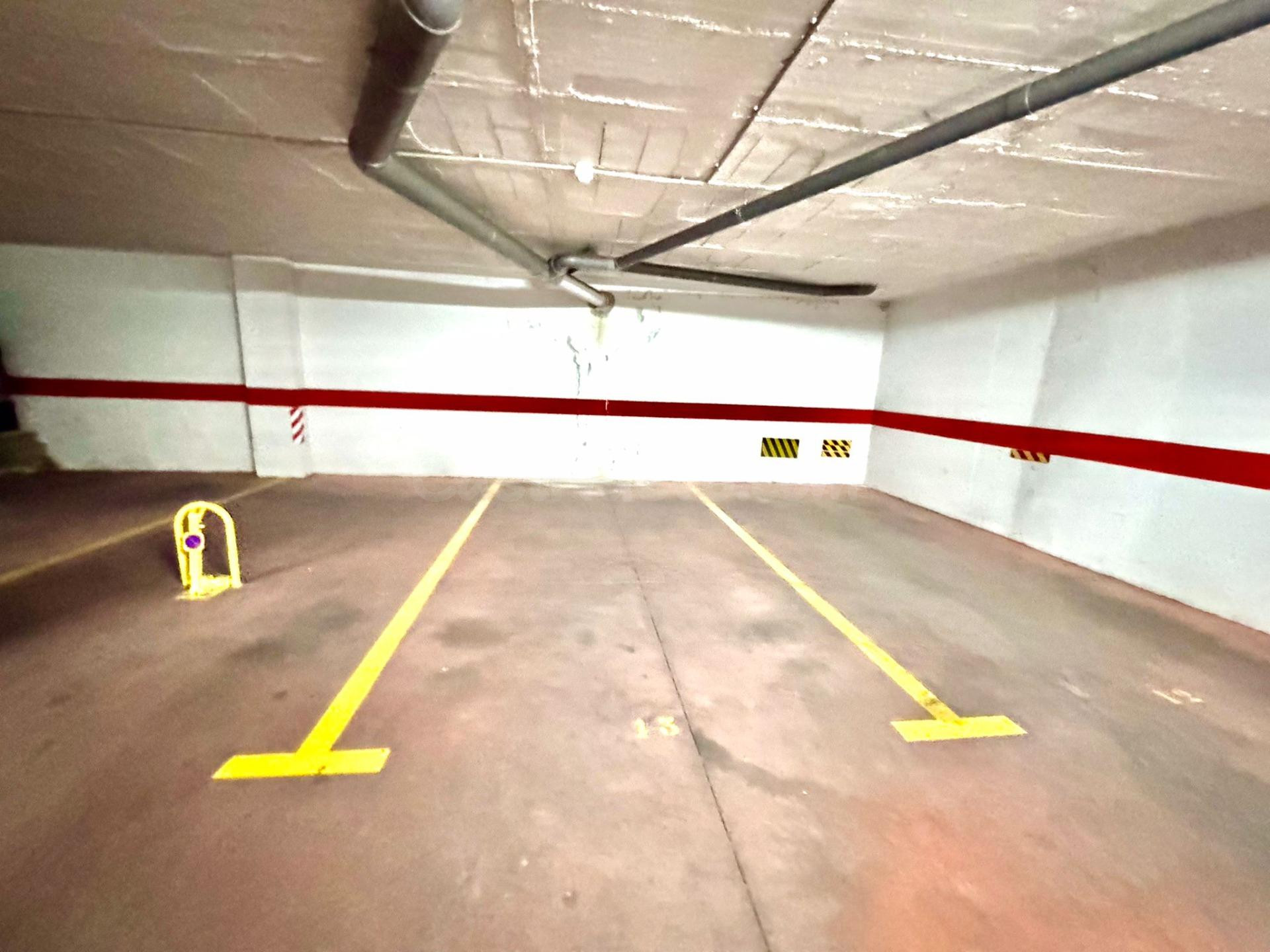 ¡Gran oportunidad de venta de garaje en Los Boliches! Ubicado en planta -1,