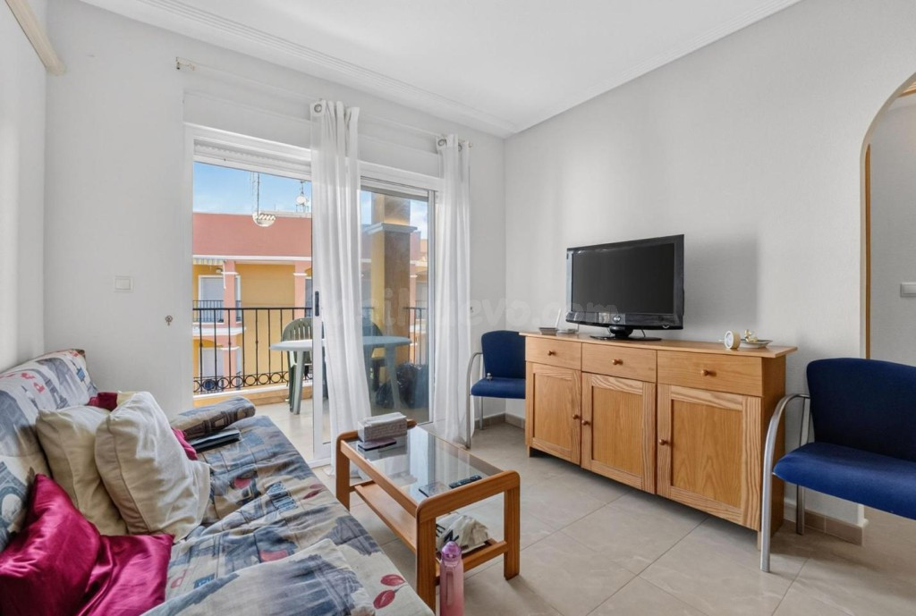 Ático con terraza, solárium privado y vistas despejadas en Torreblanca, Torrevieja - foto 5