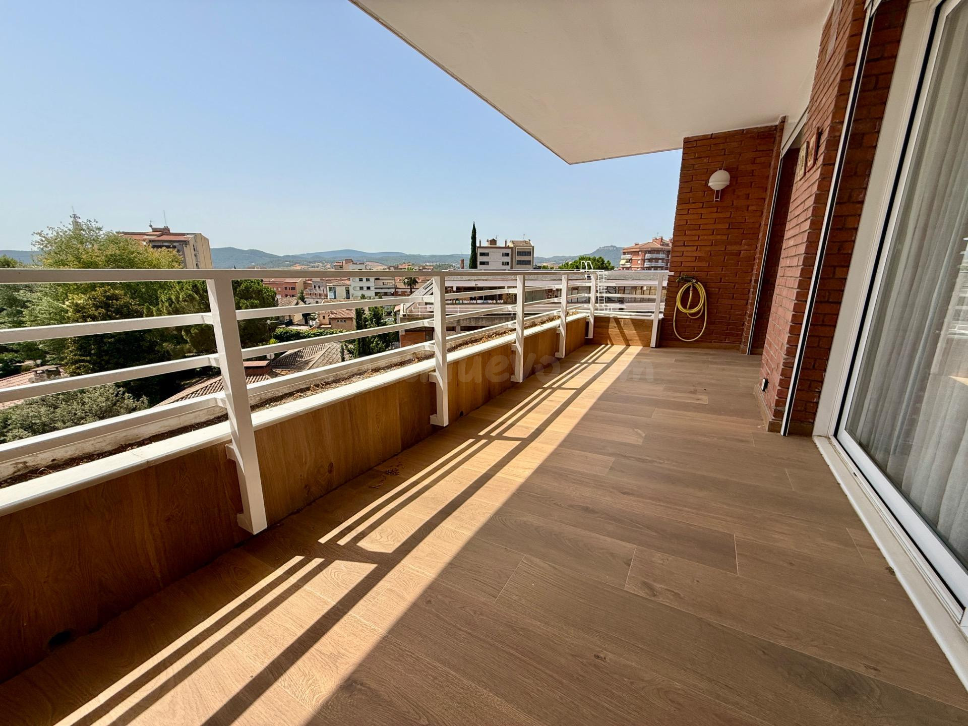 EXCLUSIVIDAD, AMPLITUD Y COMODIDAD EN UNA DE LAS ZONAS MAS PRESTIGIOSAS DE IGUALADA