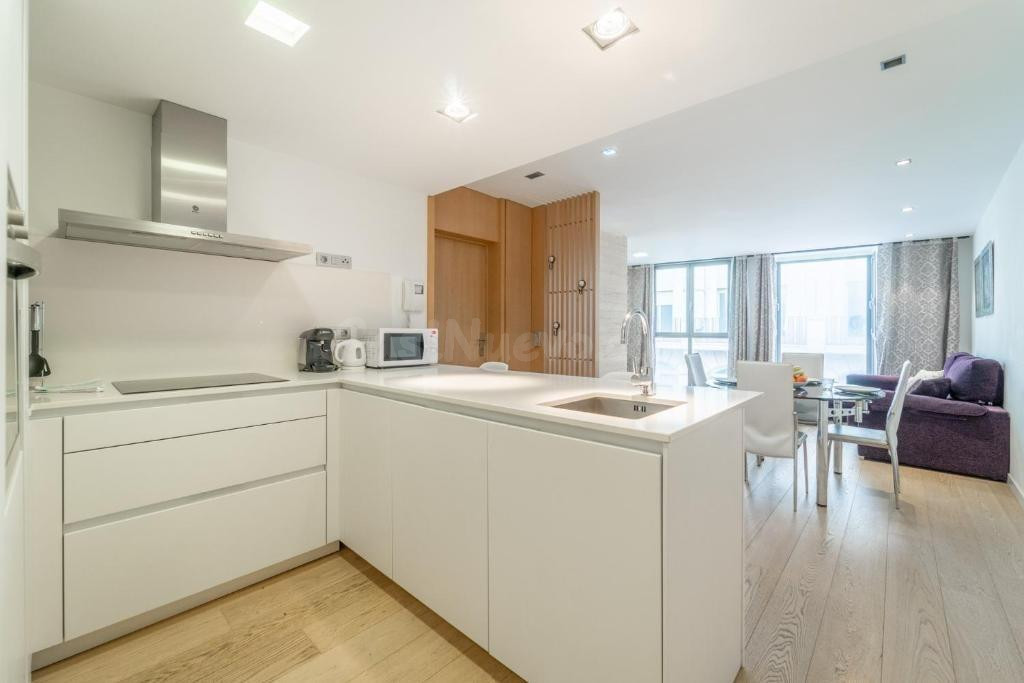 Apartamento reformado de 3 dormitorios a 50 metros del mar en pleno centro de Alicante