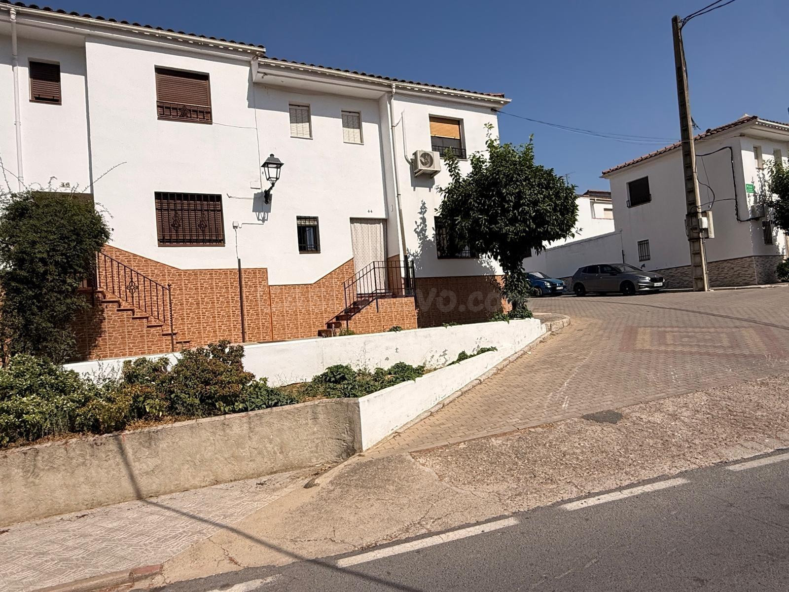 GRAN CASA HACIENDO ESQUINA EN VILLAVICIOSA!!! - foto 3
