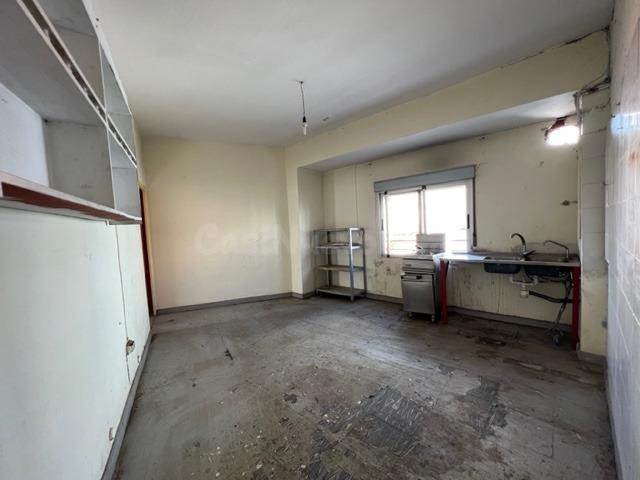 CASABANCO VENDE  DOS PISOS EN ZORITA. - foto 5