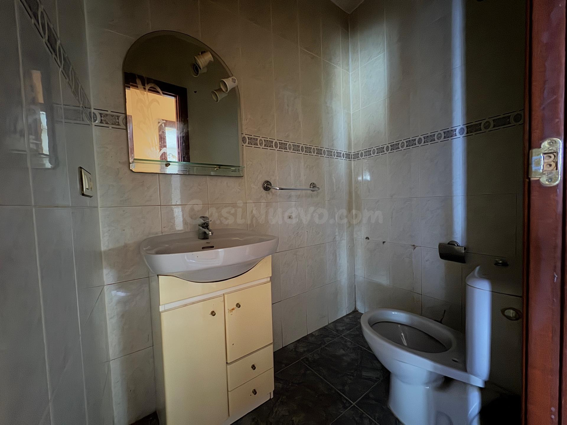CASABANCO  VENDE CASA  DE TRES DORMITORIOS EN MADROÑERA - foto 3