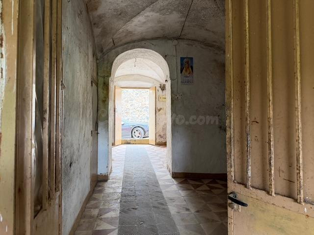 CASABANCO VENDE VIVIENDA A REFORMAR  EN  BARCARROTA - foto 2