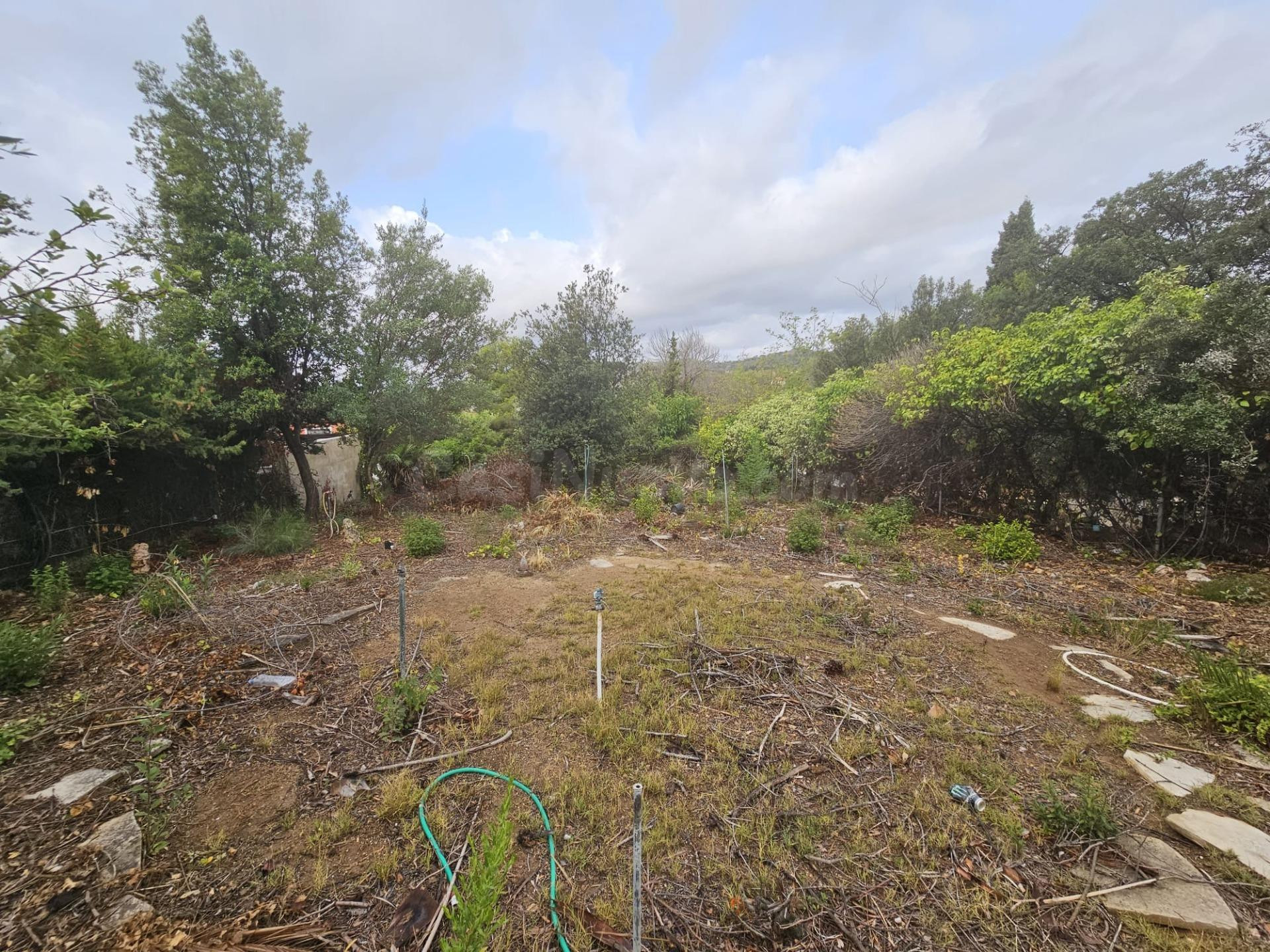 GRAN TERRENO URBANO EN VENTA  EN EL MASNOU ALT