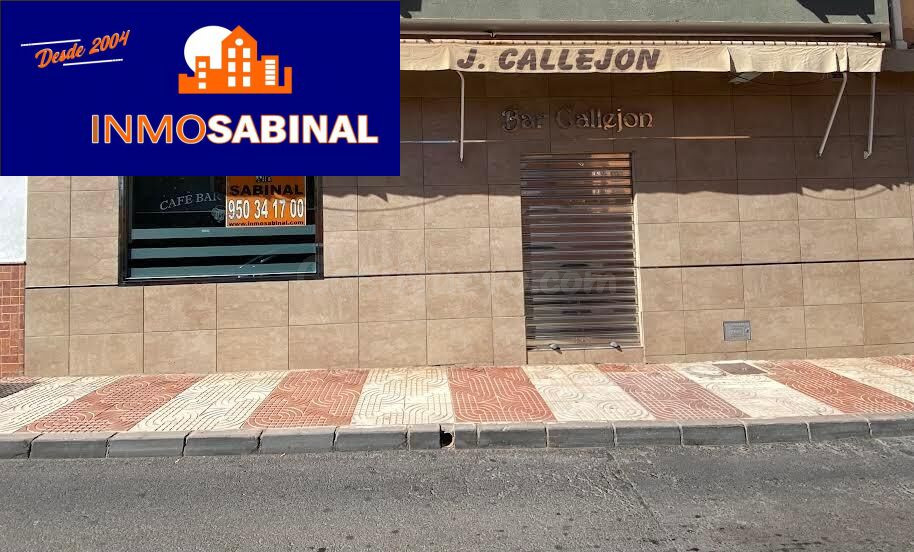 LOCAL ANTIGUO BAR REFORMADO