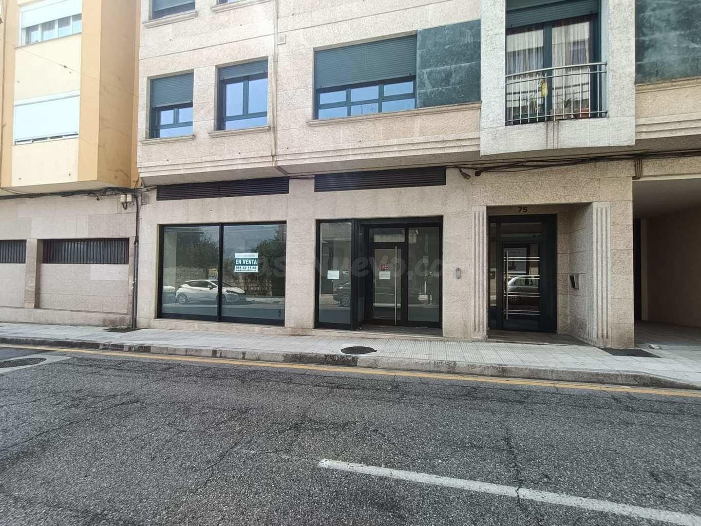 Local comercial 126m² en venta - O Burgo - Campus Universitario