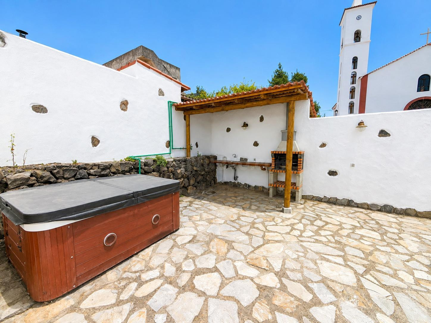 Una joya exclusiva: Casa canaria restaurada con vistas eternas al mar y máximo confort - foto 5