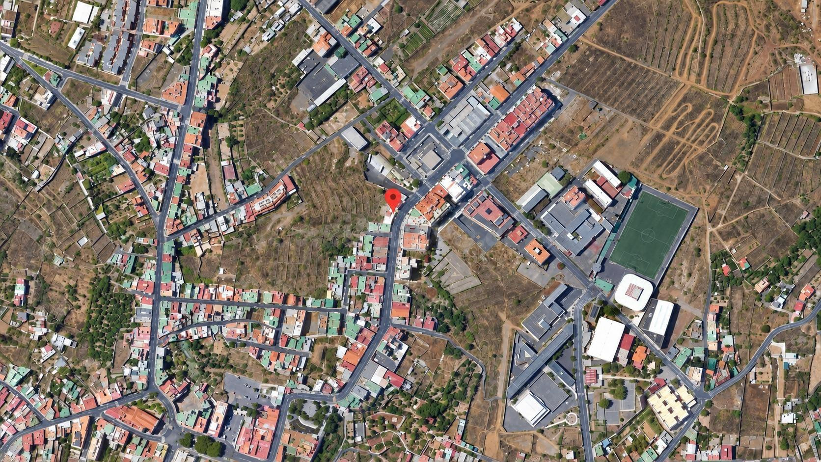Oportunidad de Inversión en el Corazón de Güímar / Local con Inquilino - foto 5
