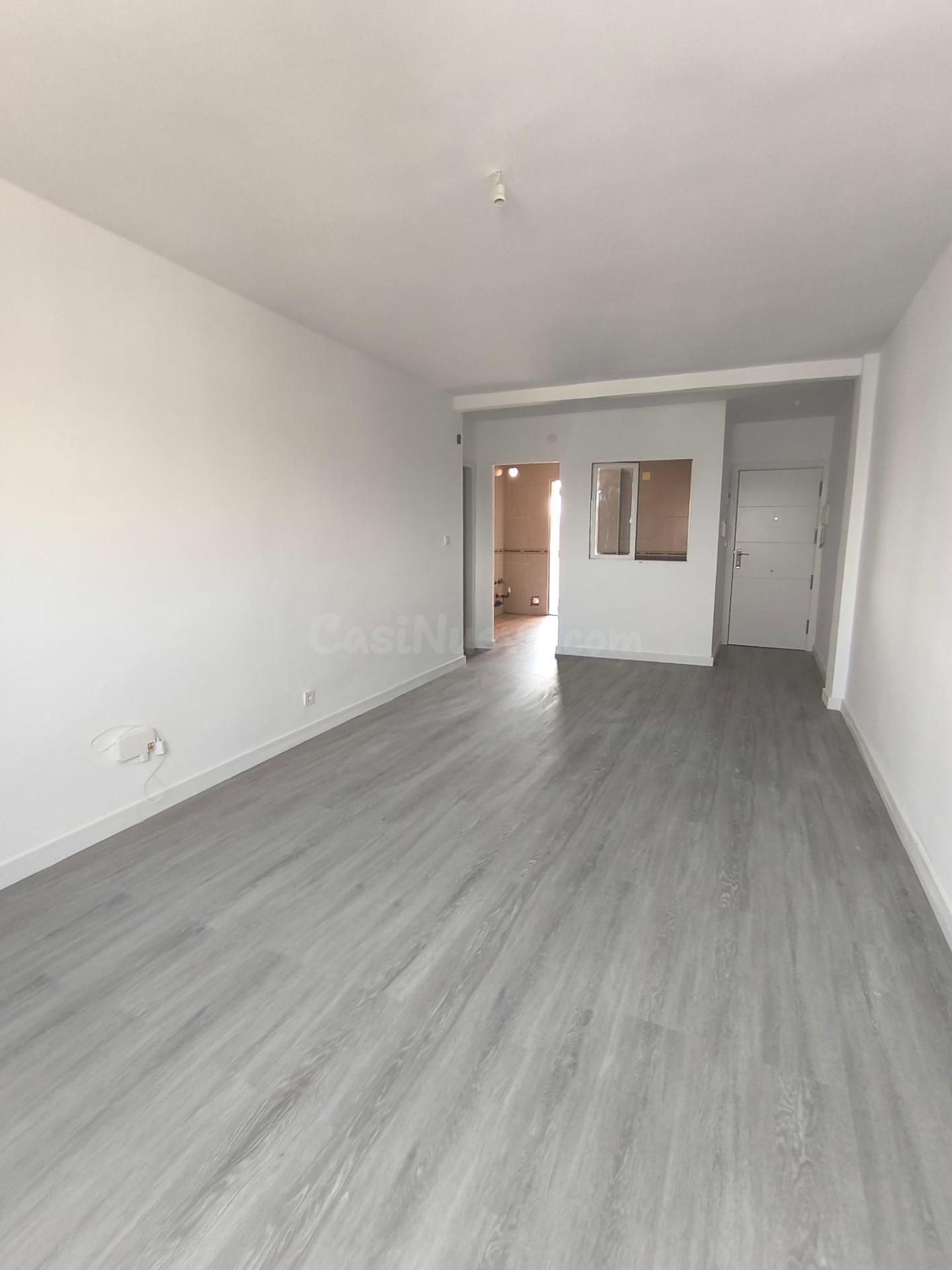 INMOBILIARIA CARVALLO VENDE EN EXCLUSIVA PISO SEMIREFORMADO EN ZONA CENTRO DE FUENLABRADA.