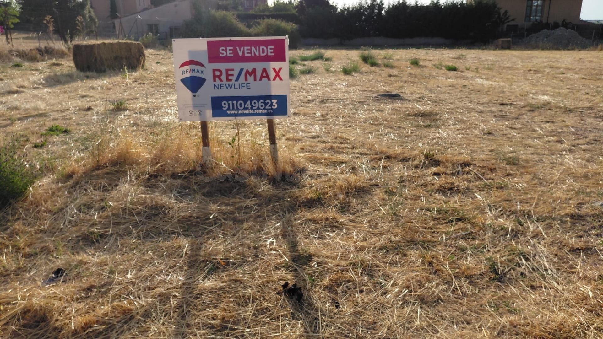 OPORTUNIDAD DE INVERSIÓN: 2 PARCELAS (1066 m2 c/u) EN TORRECABALLEROS - SEGOVIA!!!