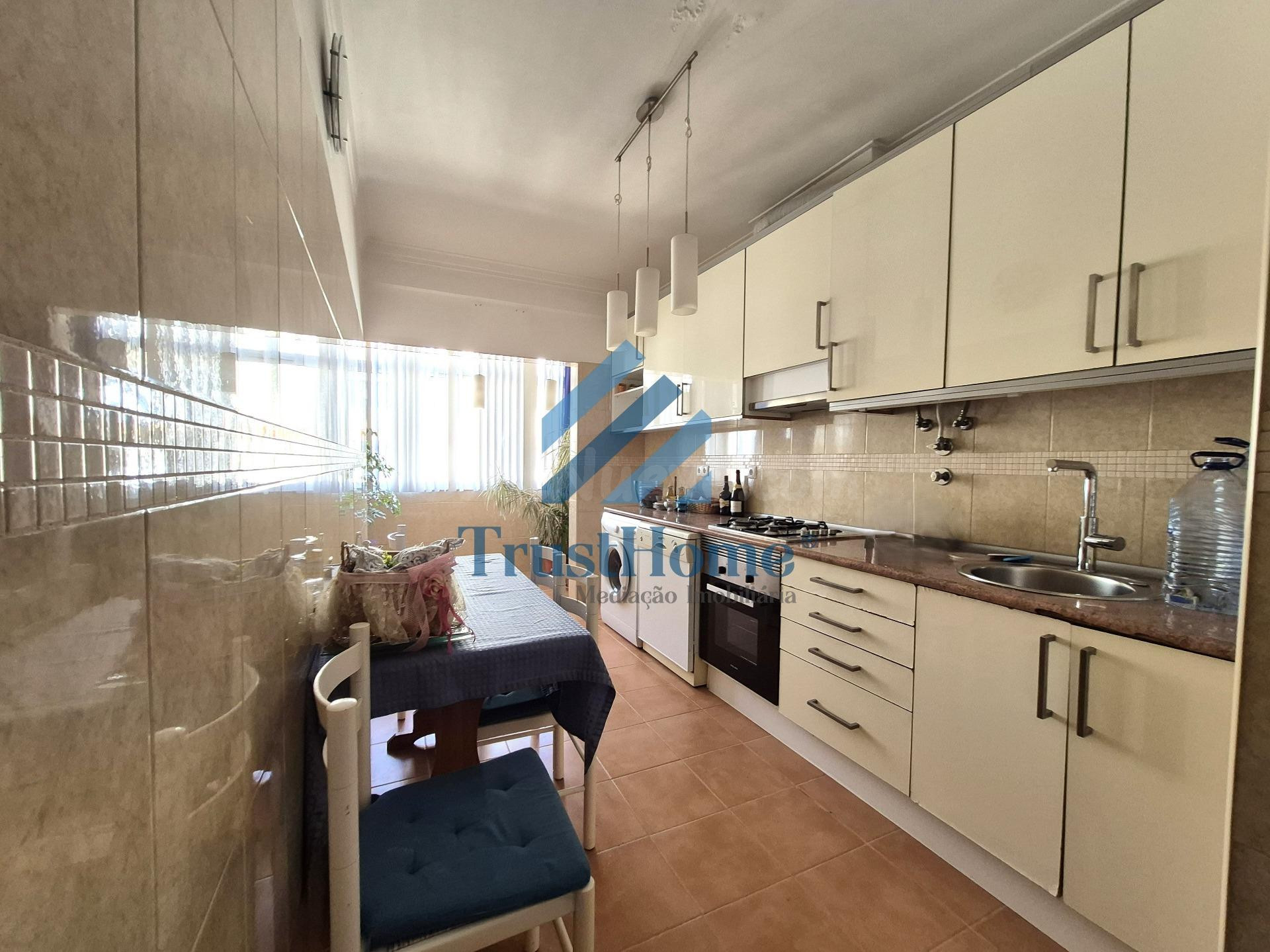 Apartamento 3 habitaciones 105m² en venta - Almada - Cova da Piedade - Pragal - Cacilhas