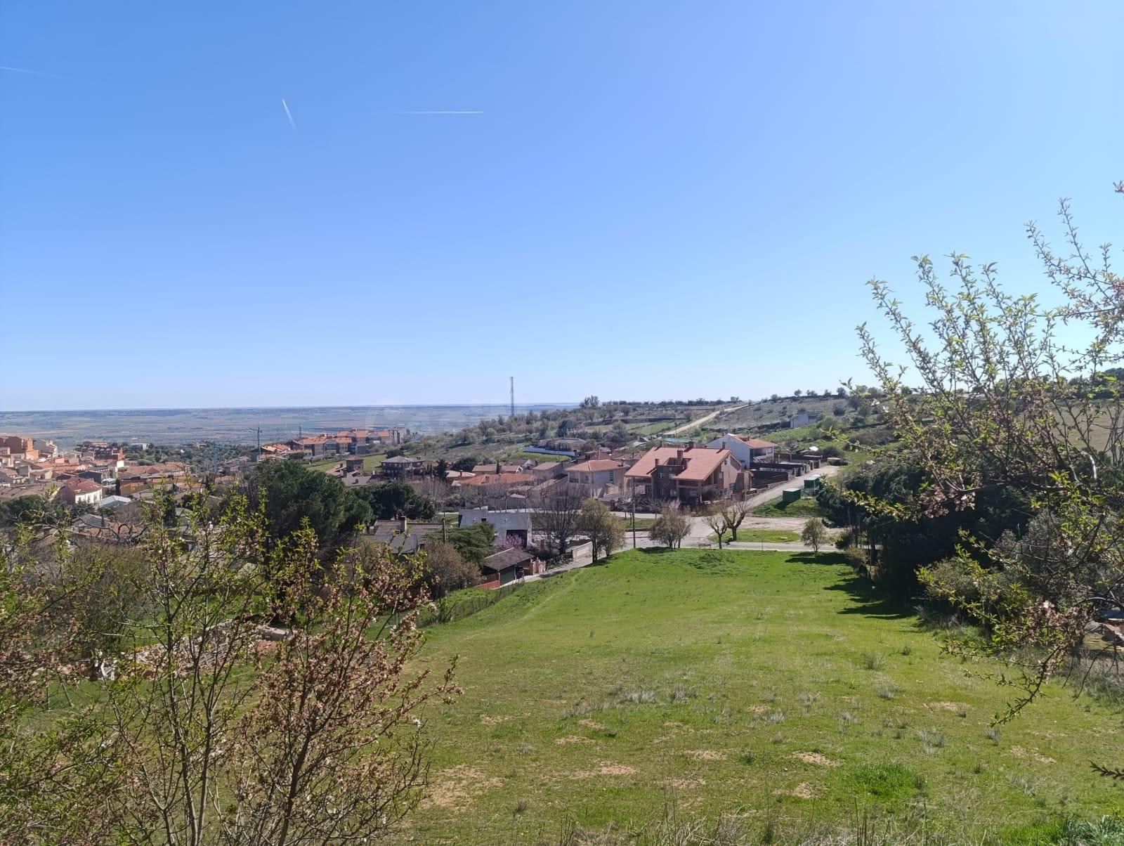 Parcela urbana en venta en El Molar - foto 3