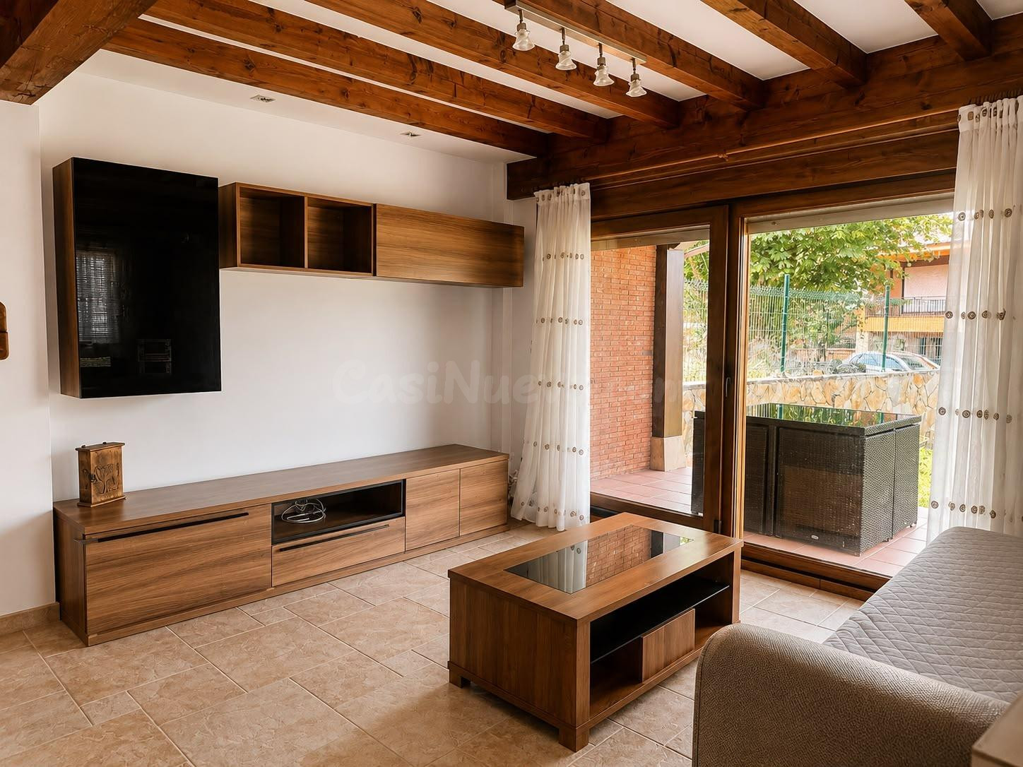 Casa pareada de estilo montañés totalmente restaurada en La Cavada