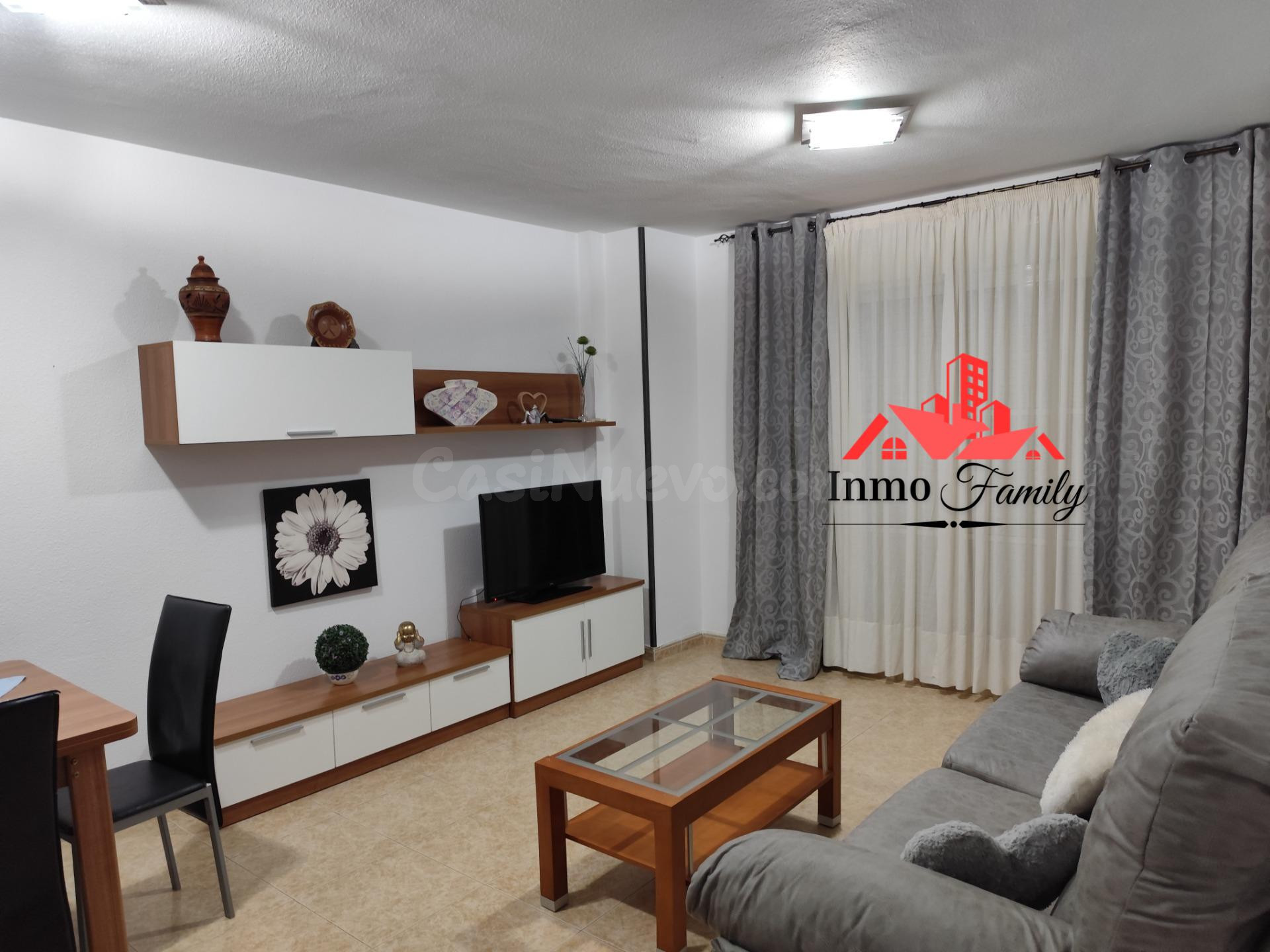 VENTA PISO EN LA ROMANILLA: BONITO PISO 2 DOR, CON VISTAS AL MAR A 200 METROS DE LA PLAYA