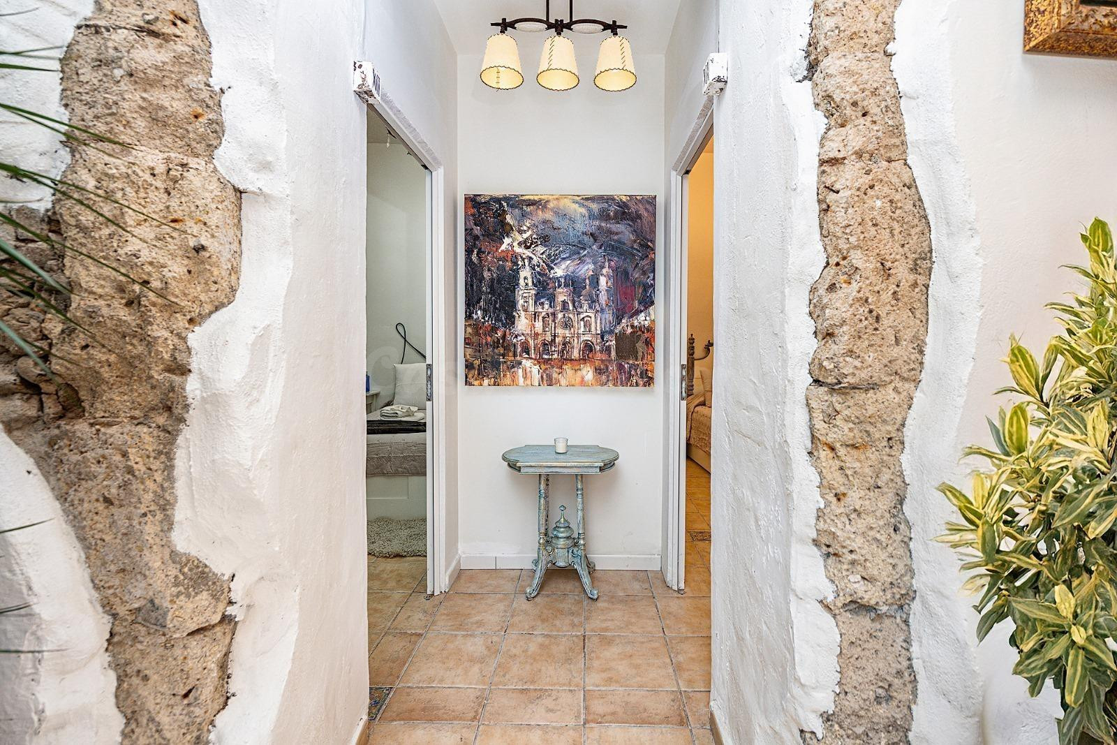 Casa histórica del siglo XVI en Vegueta – 268 m2 con rentabilidad demostrada - foto 2