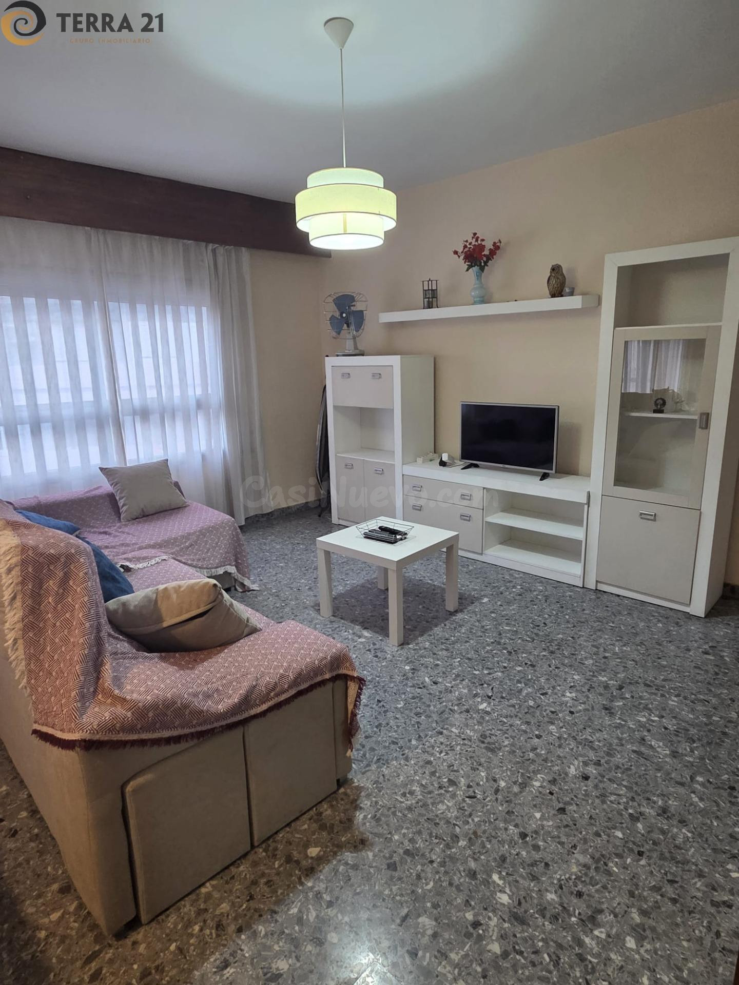 habitaciones en alquiler para estudiantes y trabajadores en pleno centro de Jaén