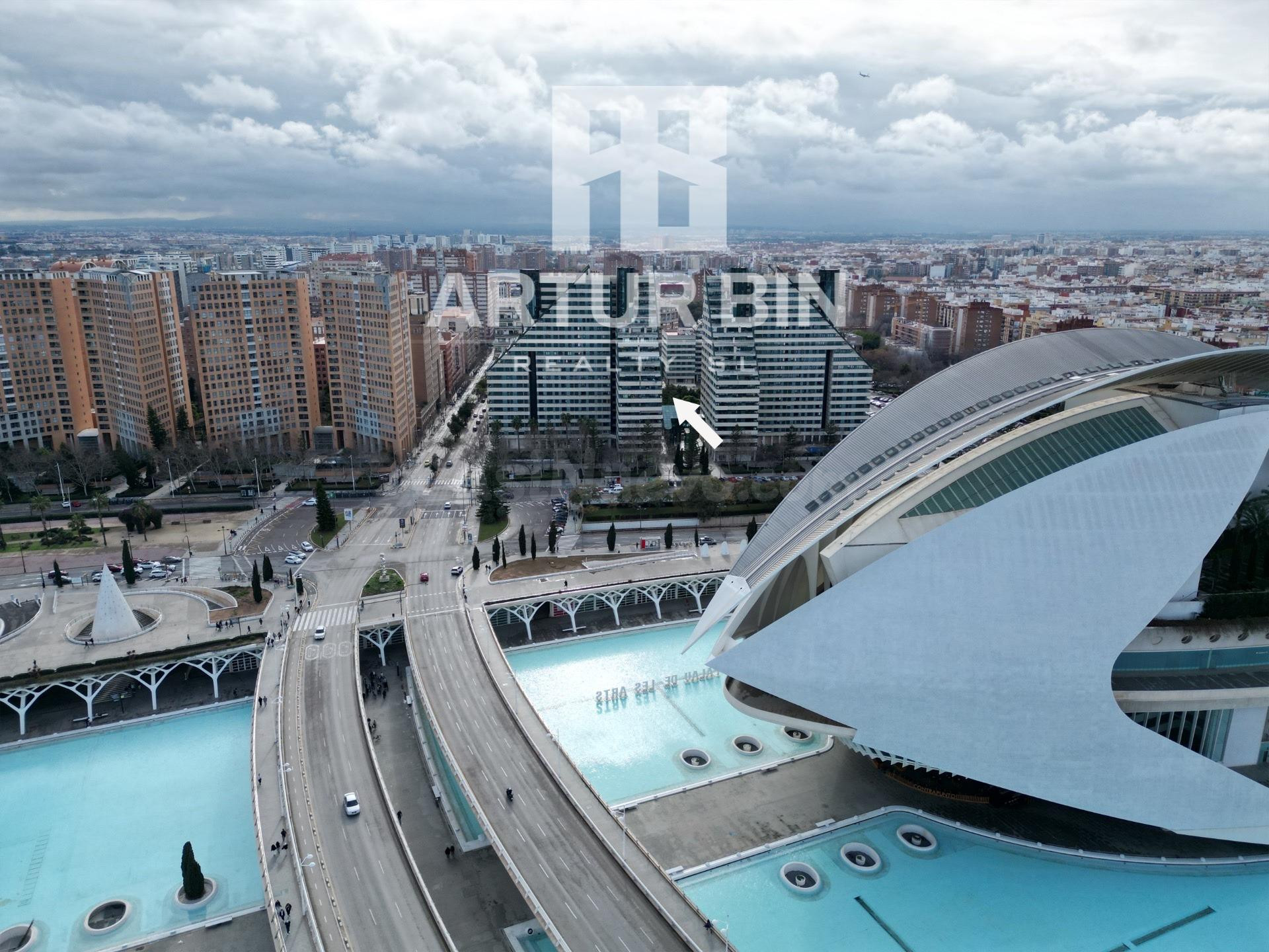 Oficina 10 habitaciones 352m² en venta - Ciutat de les Arts i de les Ciencies