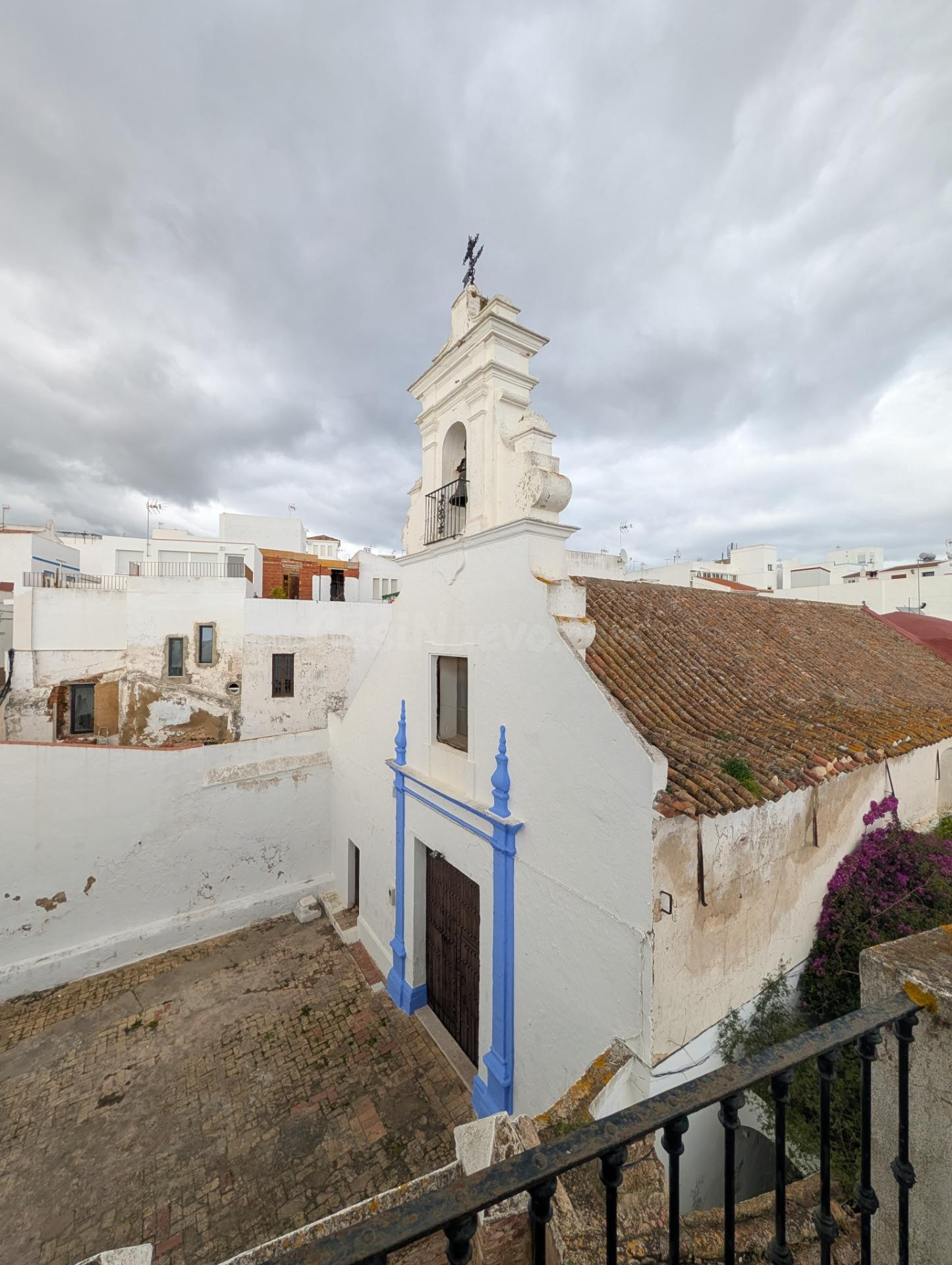 Casa Adosada en el Corazón de Ayamonte - Oportunidad Única 100% financiación