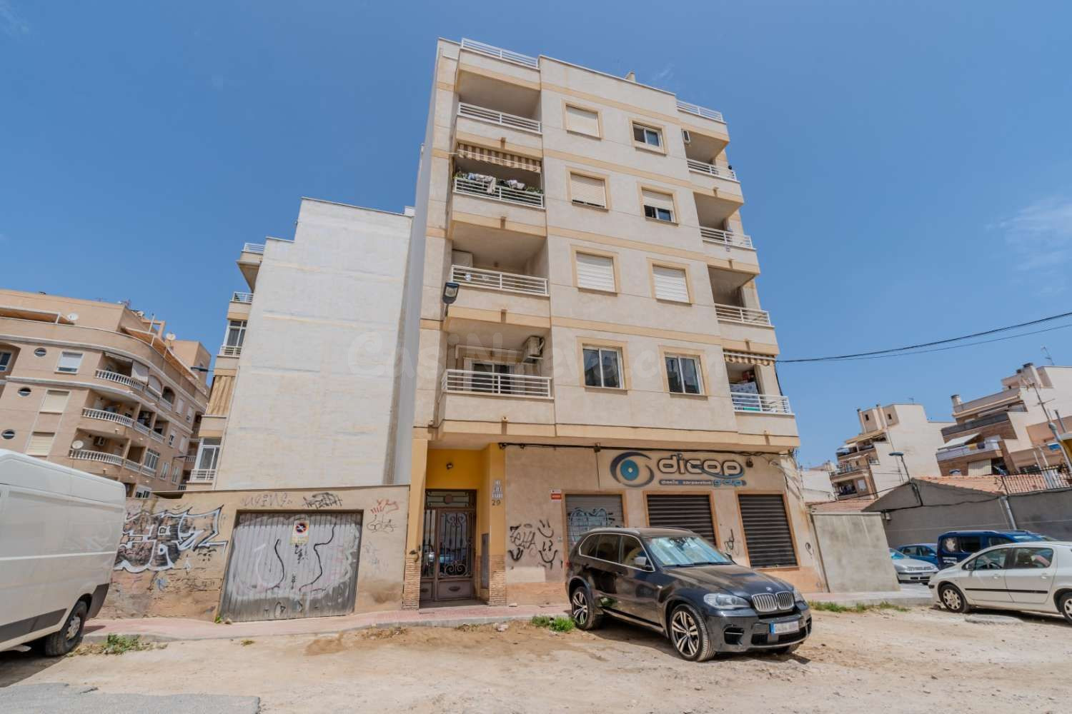 APARTAMENTO DE 2 DORMITORIOS 1 BAÑO EN TORREVIEJA ( ALICANTE )