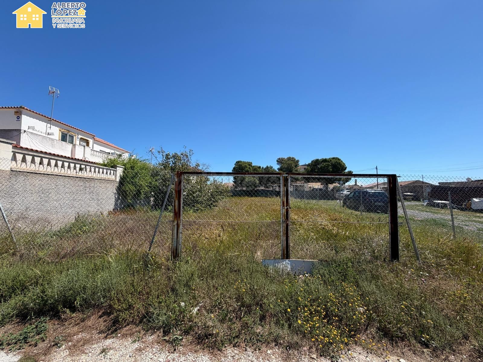 SE VENDE PARCELA URBANA EL ALTET, ZONA COOPERATIVA , SUELO NO CONSOLIDADO,NO LISTA PARA EDIFICAR, DENTRO DE AREA DE REPARTO Nº 8 CLAVE 6c (BAJA DENSIDAD) DE 272 m2 EL ALTET