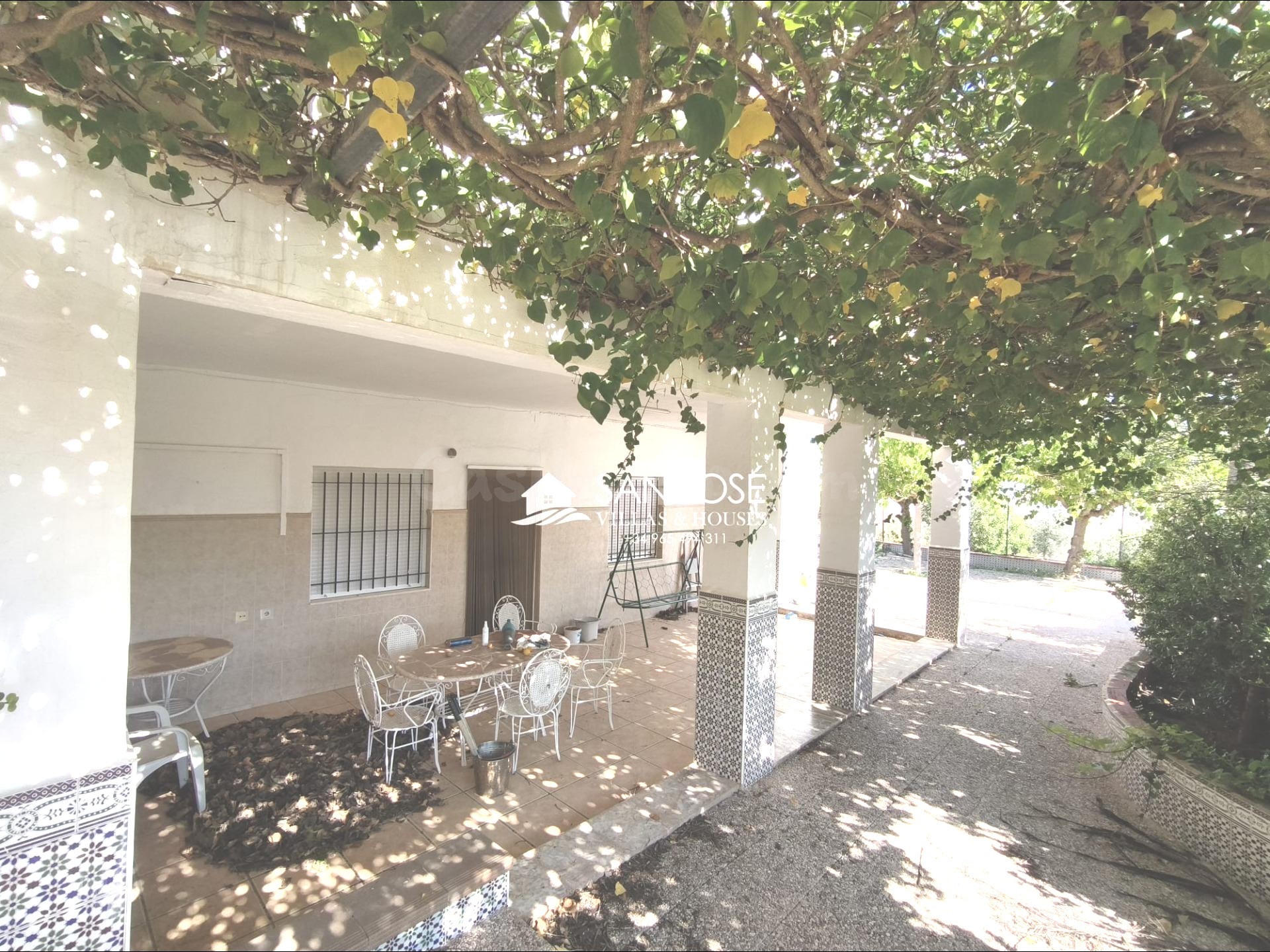 SE VENDE MAGNIFICO CHALET EN LA NATURALEZA, ZONA ALCANA-PEÑO