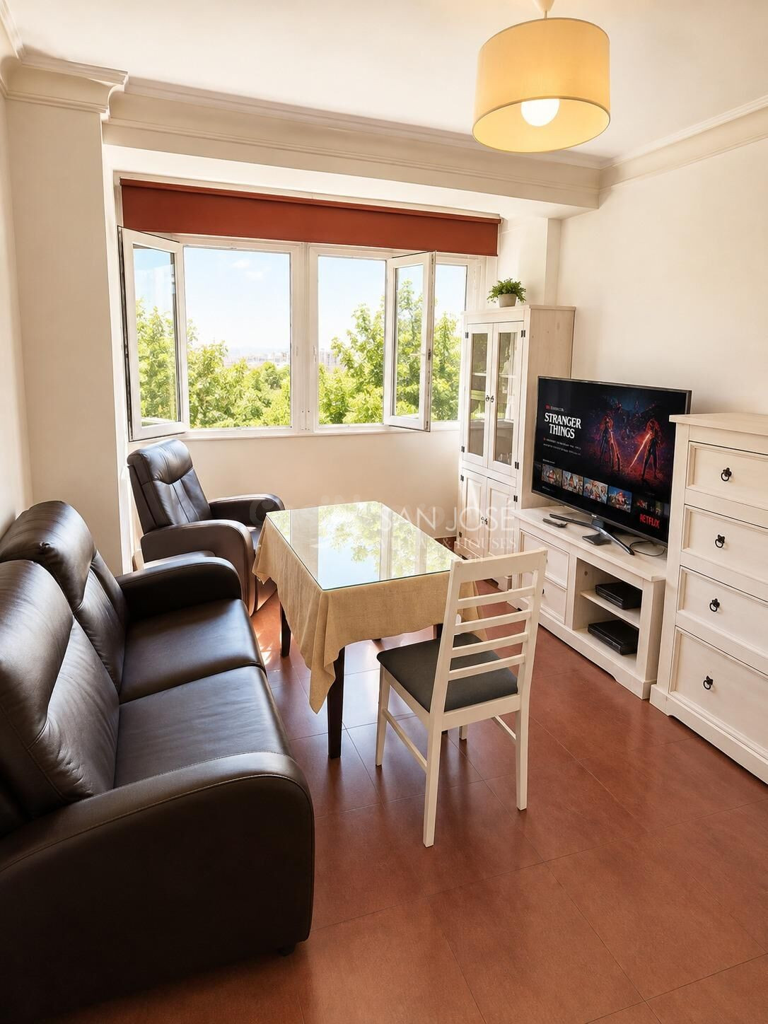 VENTA DE PISO EN SEVILLA, MUY LUMINOSO CON 3 DORMITORIOS EN TRIANA CON VISTAS AL ALJARAFE Y FACIL APARCAMIENTO
