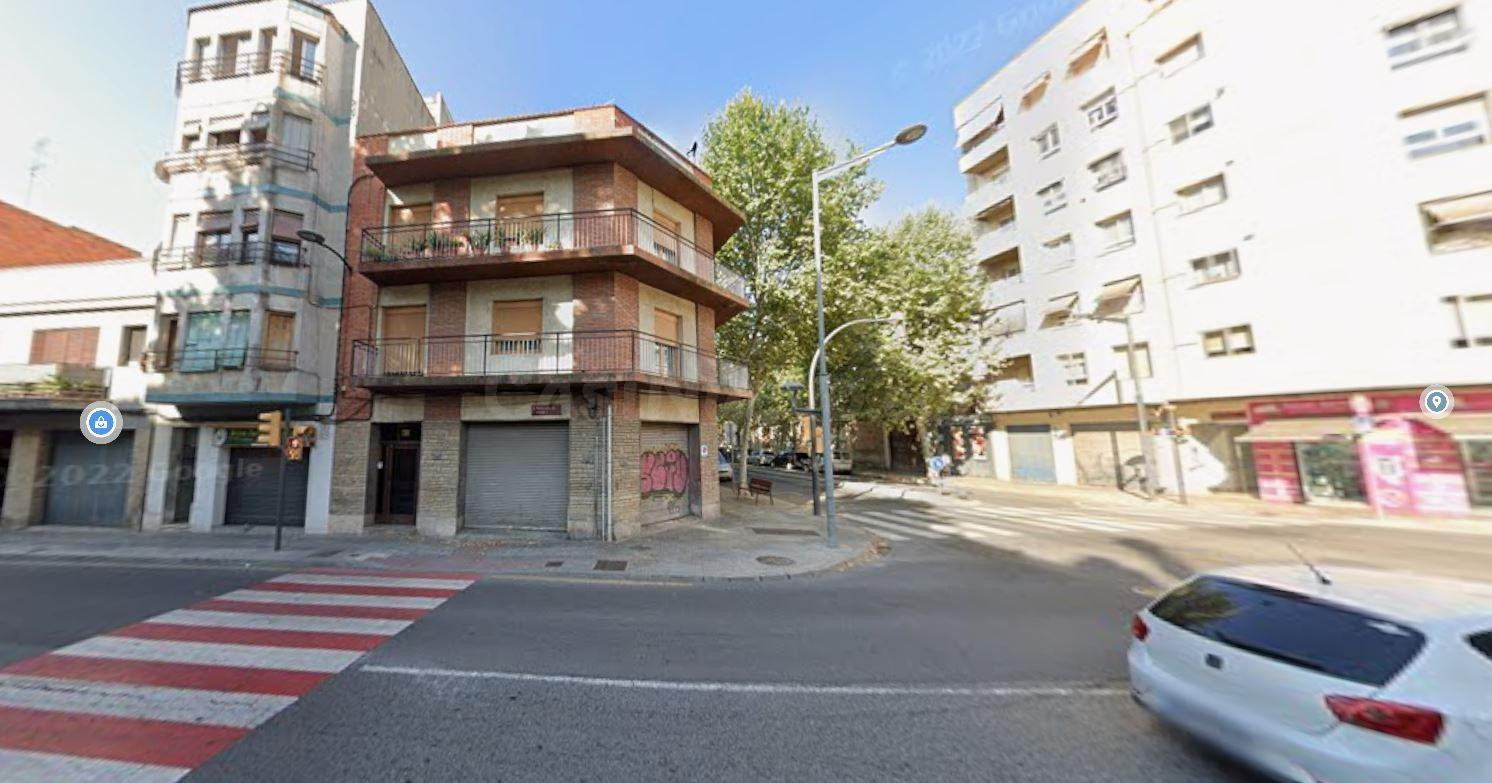 Se vende piso OKUPA en Avenida Jaume I 91 de Reus (Tarragona).