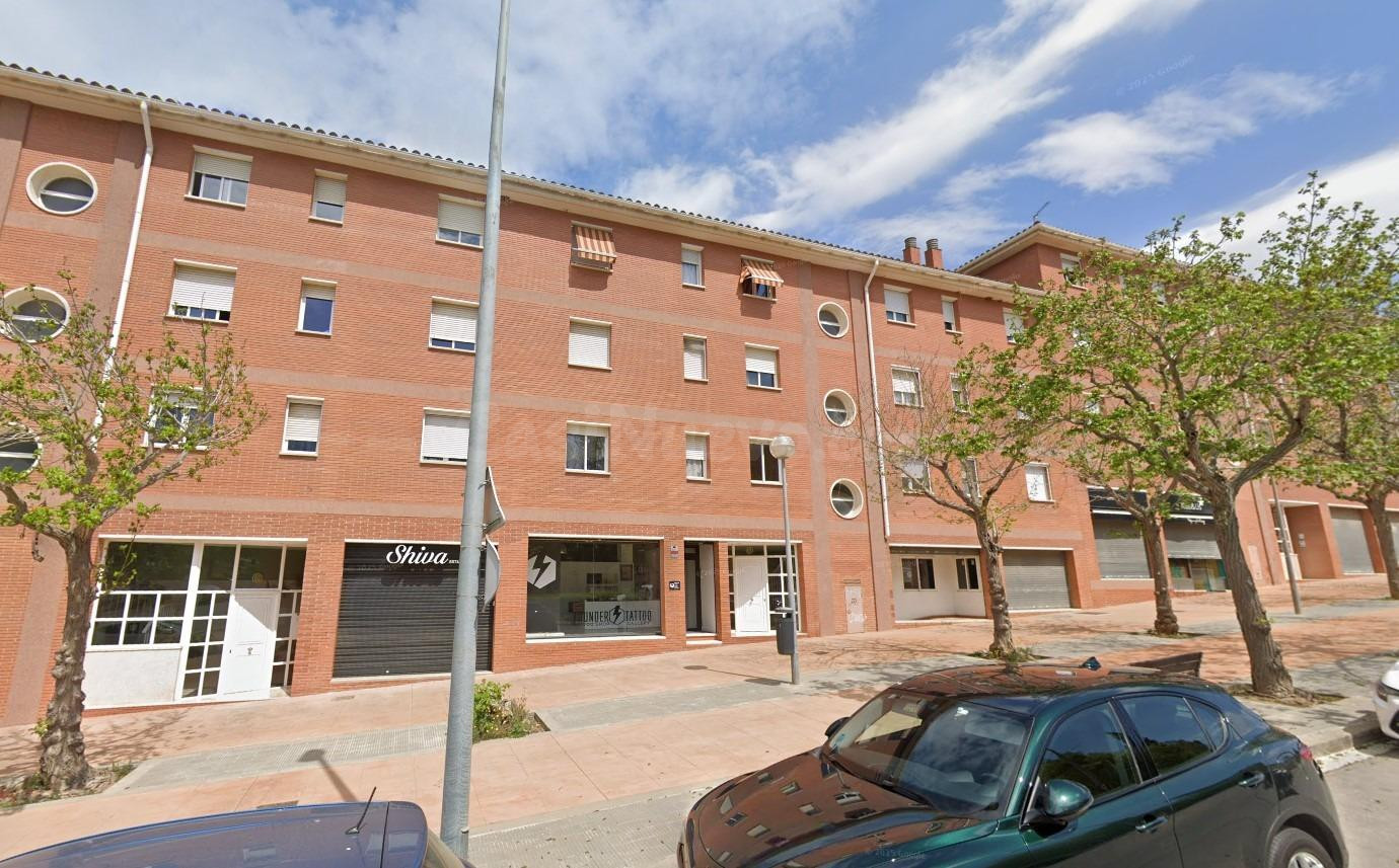 Se vende piso CESIÓN DE REMATE en Calle Major 65 de Montornès del Vallès (Barcelona).