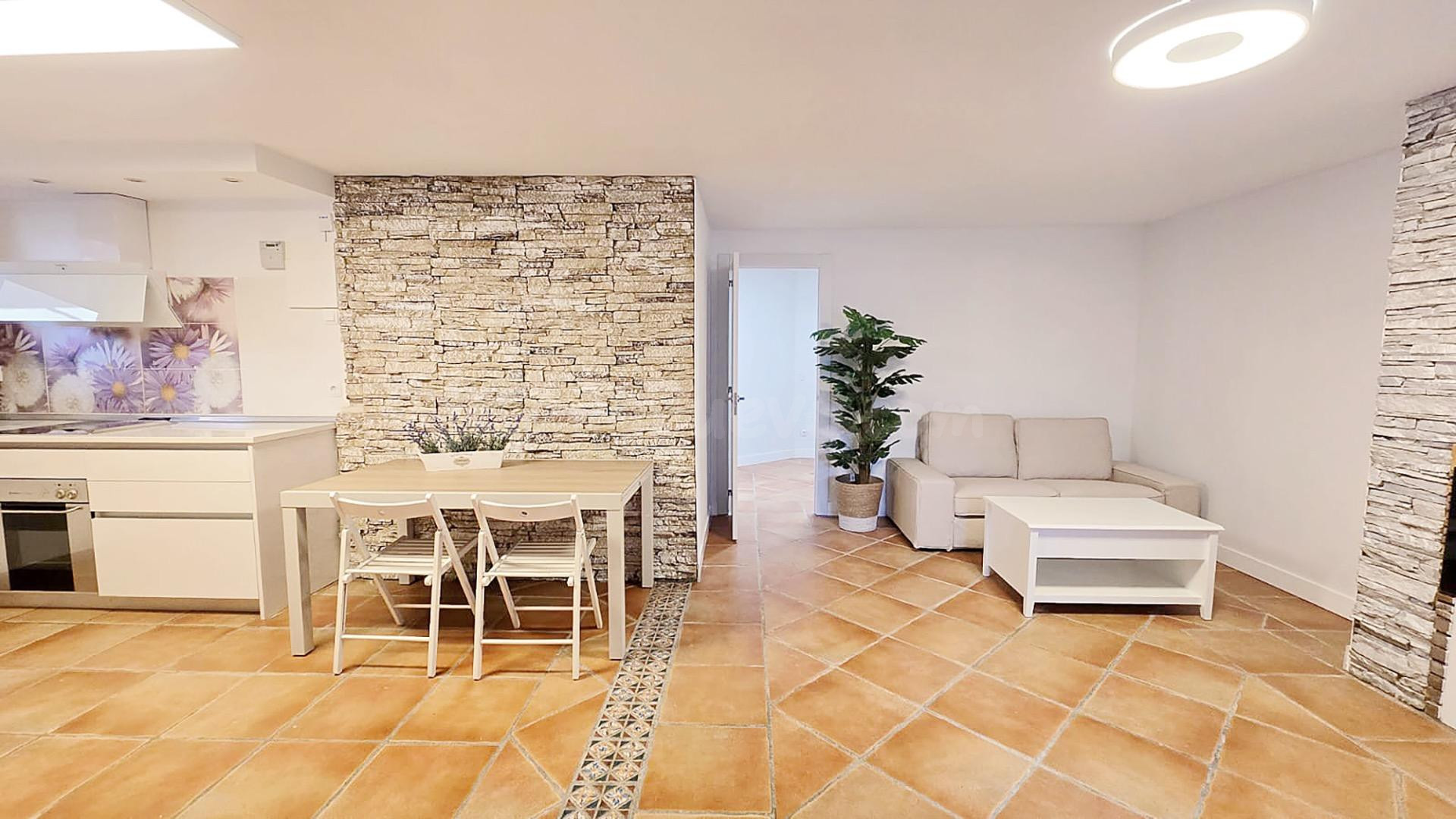PISO INDEPENDIENTE CON CHIMENEA EN CHALET EN VILLANUEVA DE LA CAÑADA