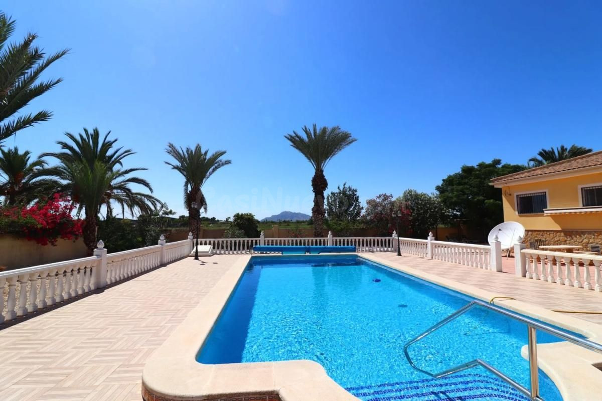 Villa 3 habitaciones 235m² en venta - Comunidad valenciana
