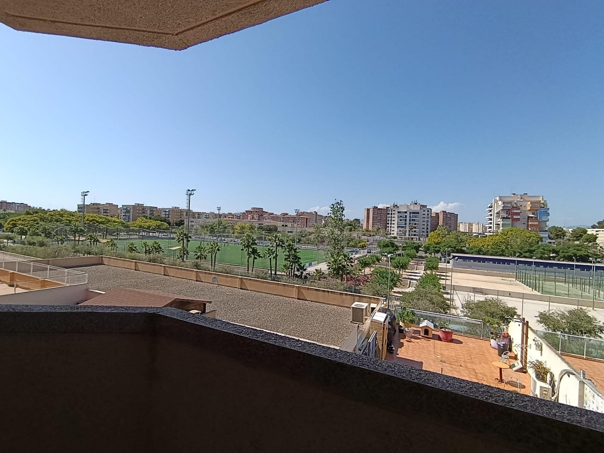 SE VENDE Vivienda en Alicante