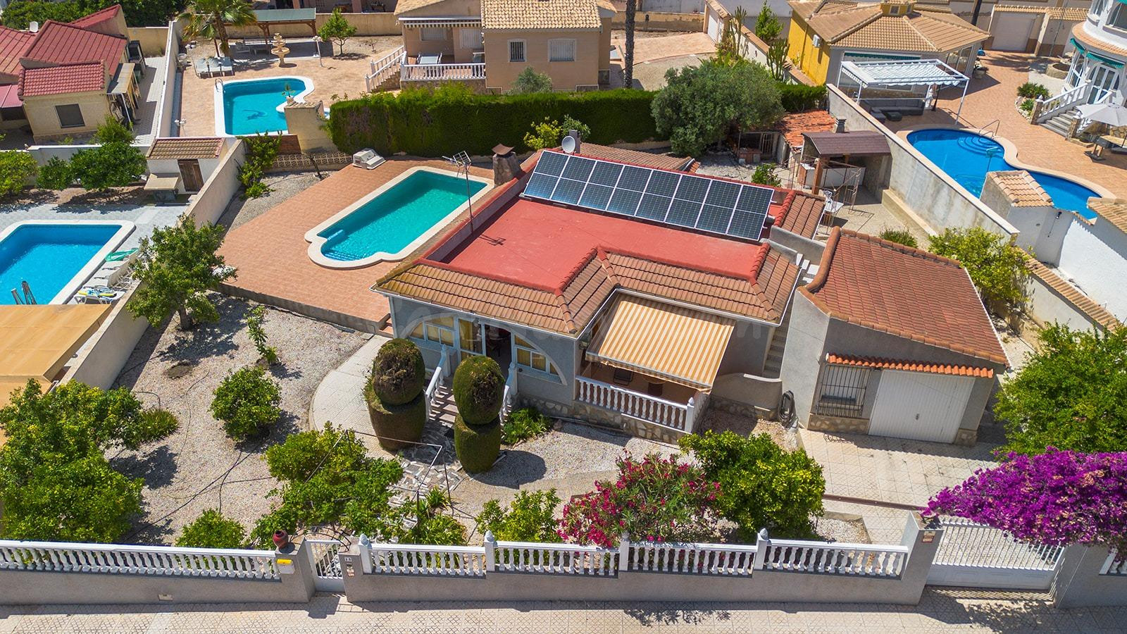 Chalet independiente con piscina privada en Ciudad Quesada, Doña Pepa
